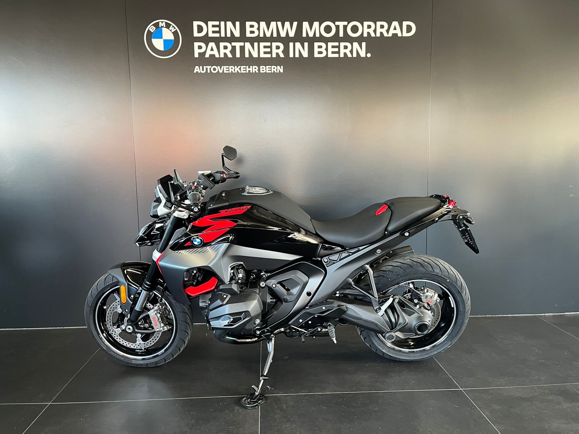 BMW R 1300 R-showroom-element-3