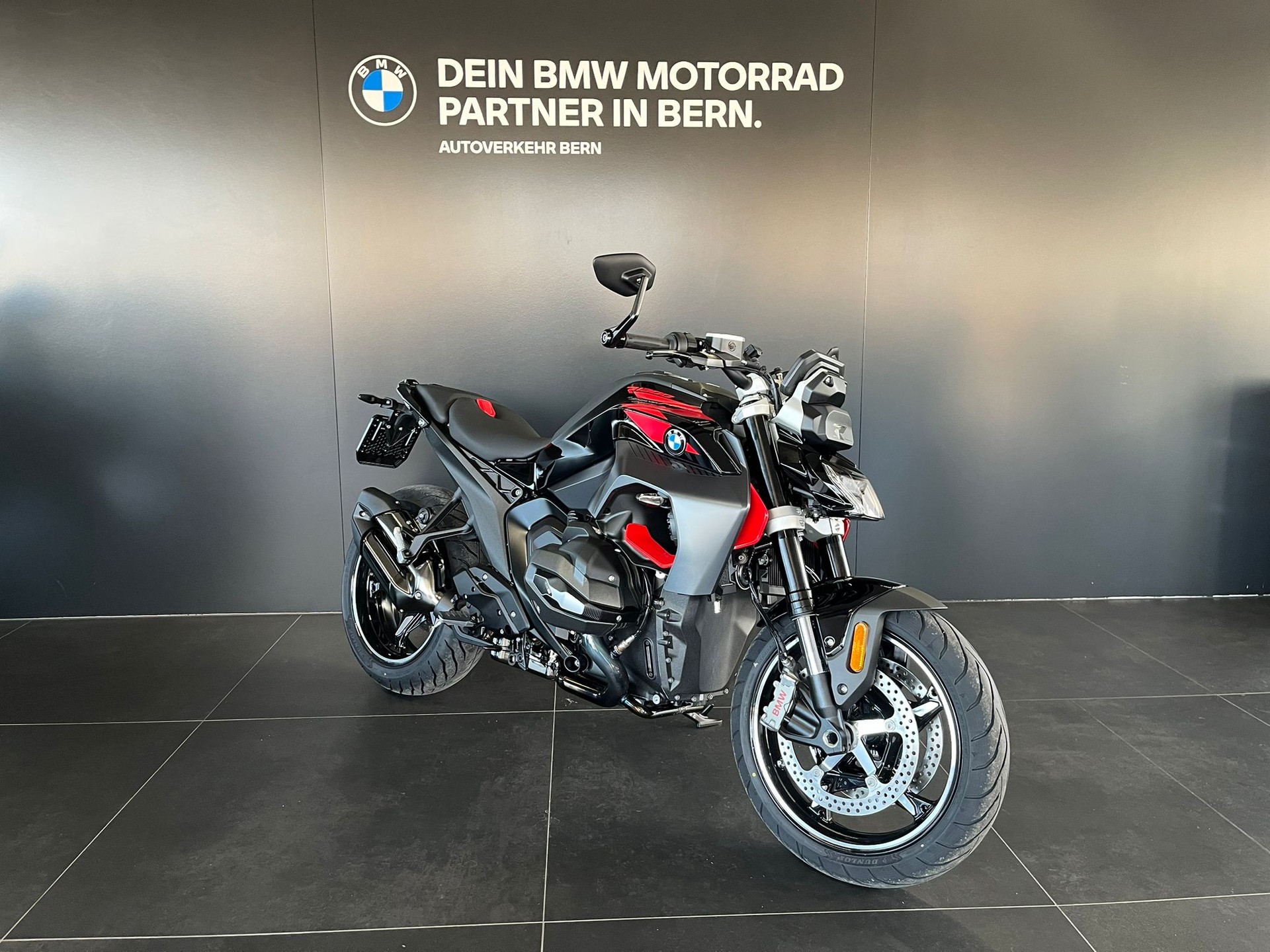 BMW R 1300 R-showroom-element-1