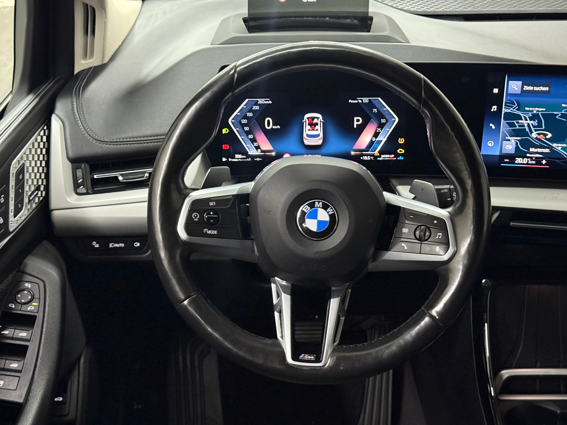 BMW 218d Active Tourer DKG-image-8
