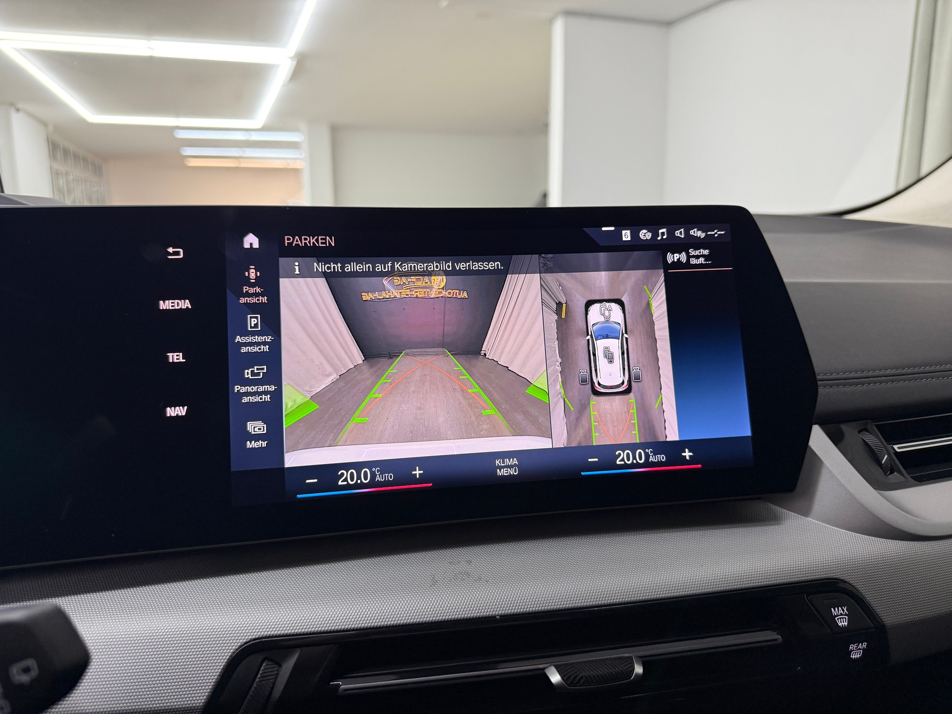 BMW 218d Active Tourer DKG-image-11