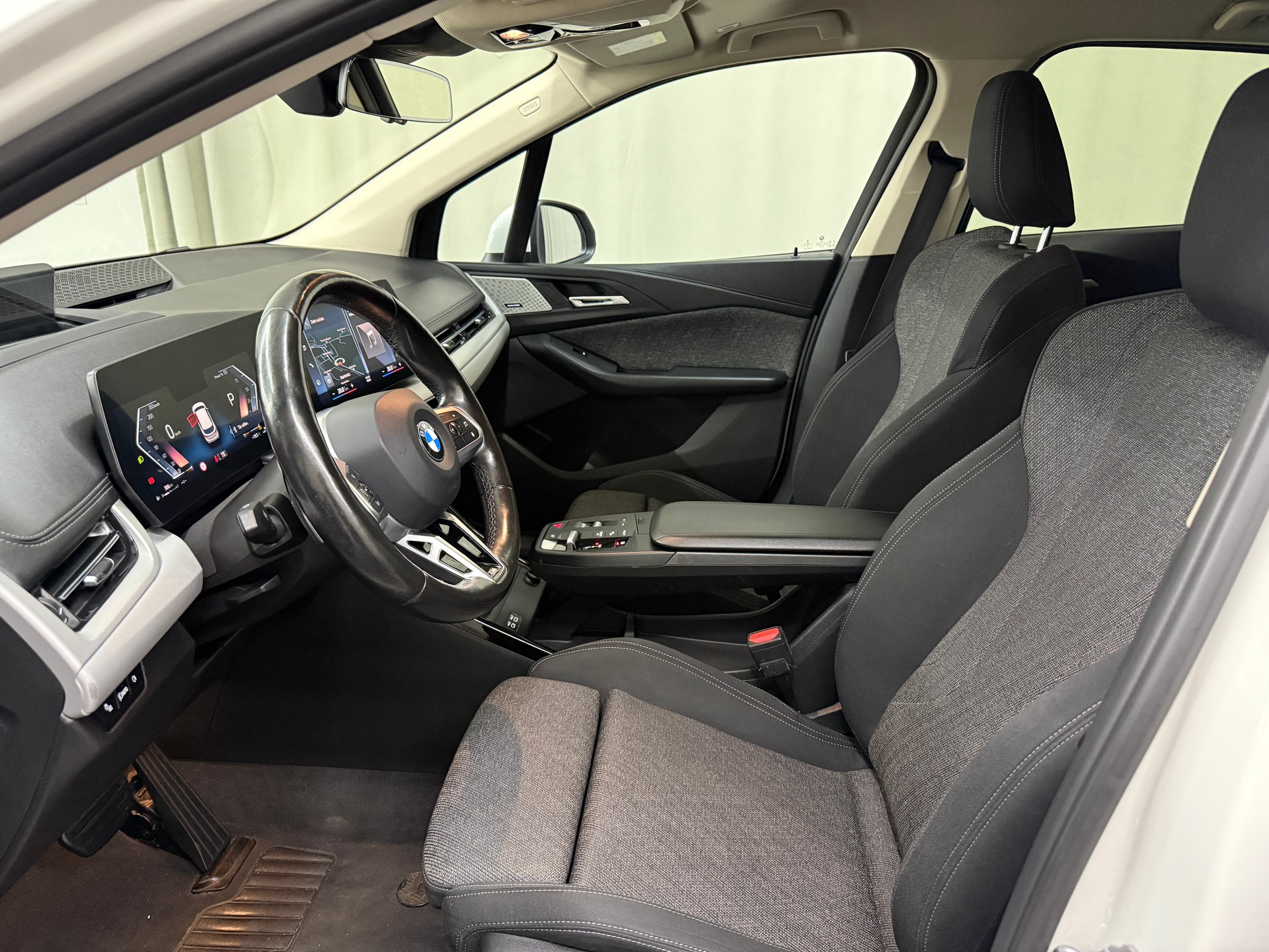 BMW 218d Active Tourer DKG-image-6