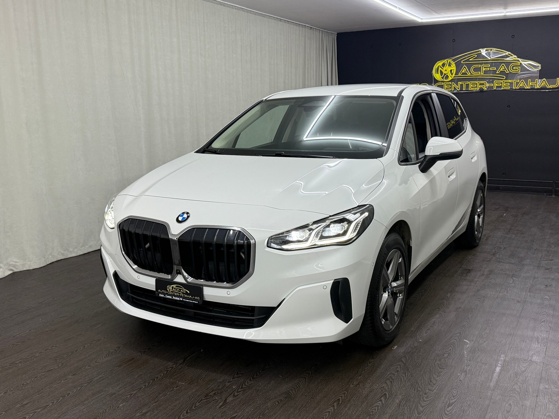 BMW 218d Active Tourer DKG-image-0