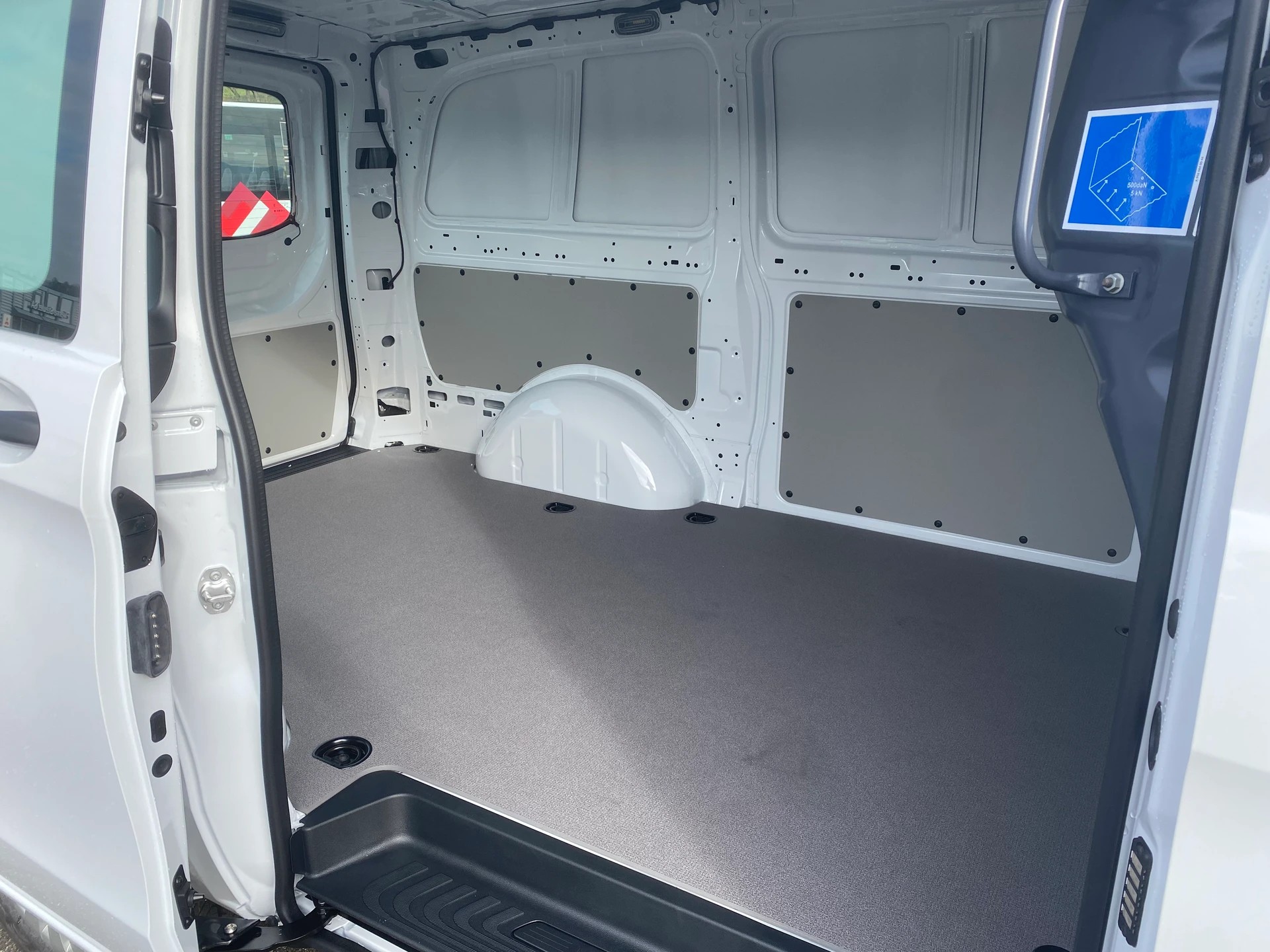 MERCEDES-BENZ Vito 116 CDI KA PRO 3200mm L-image-5