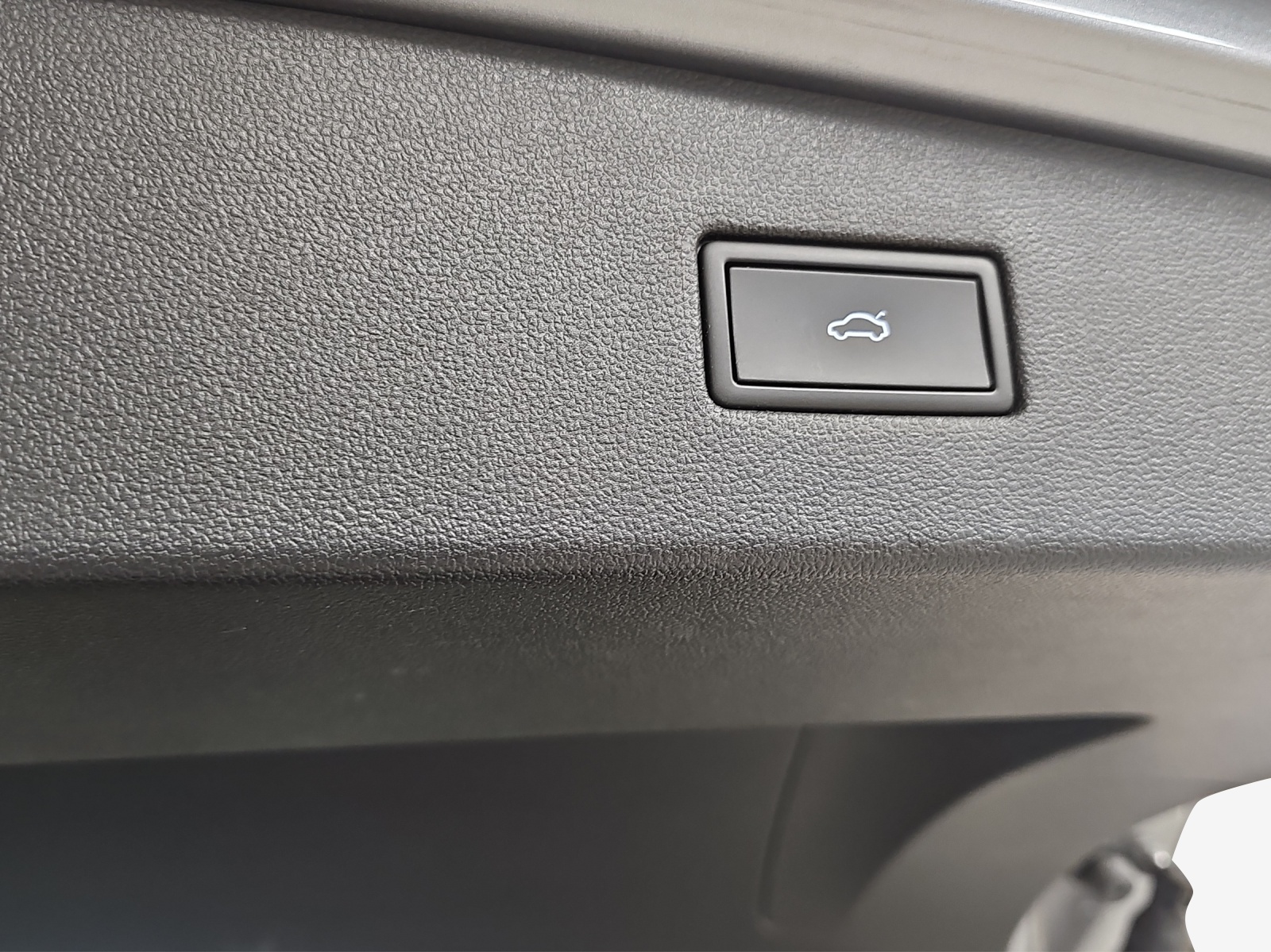 VW Tiguan Allspace 2.0TSI Highline 4Motion DSG-image-13