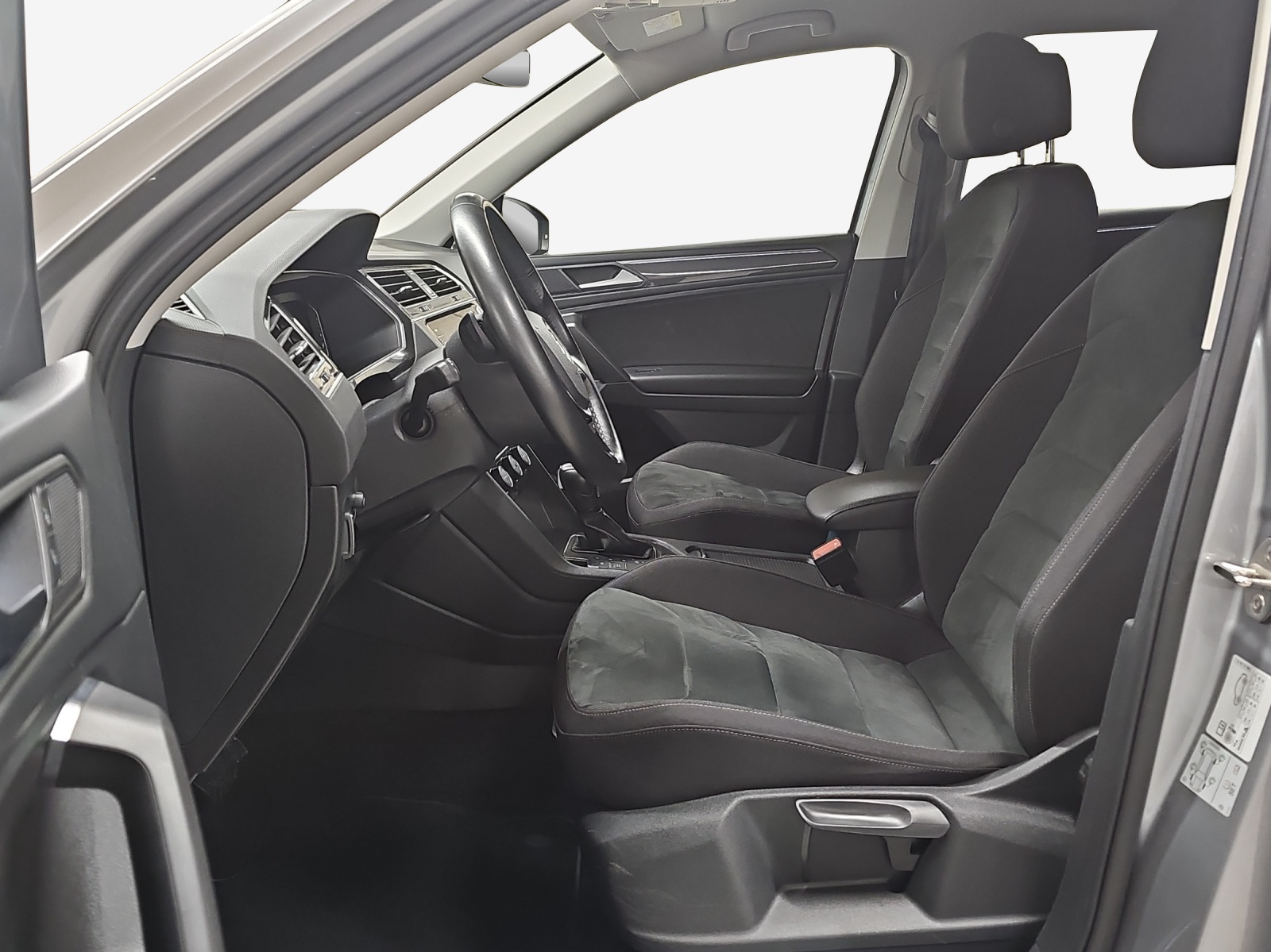 VW Tiguan Allspace 2.0TSI Highline 4Motion DSG-image-6