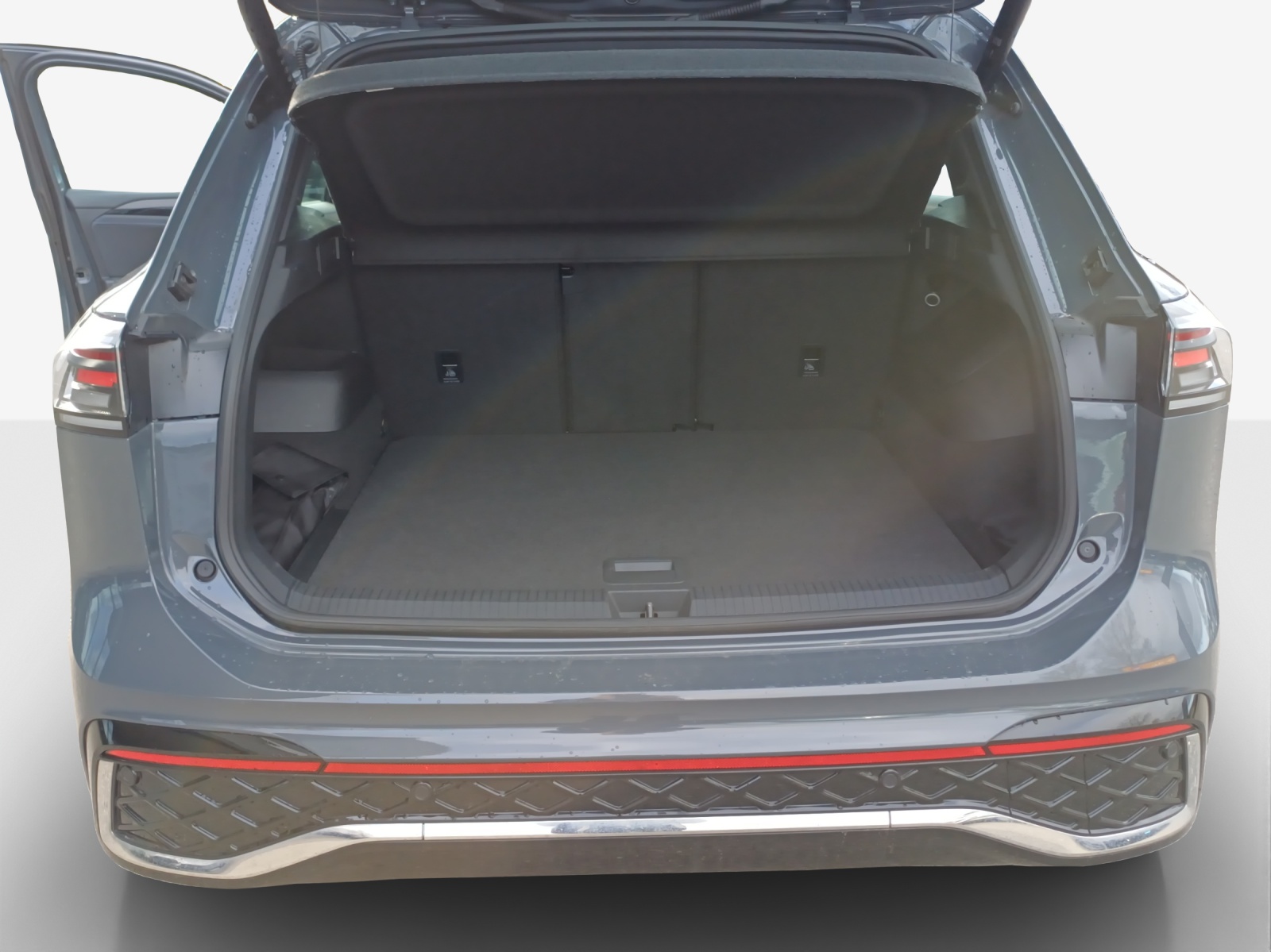 VW Tiguan 2.0 TDI SCR R-Line 4Motion DSG-image-12