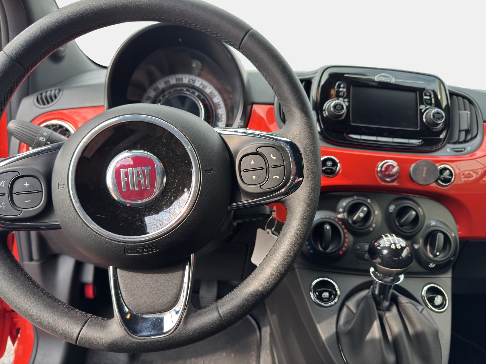 FIAT 500 C 1.0/70 Hybrid Cult-image-14