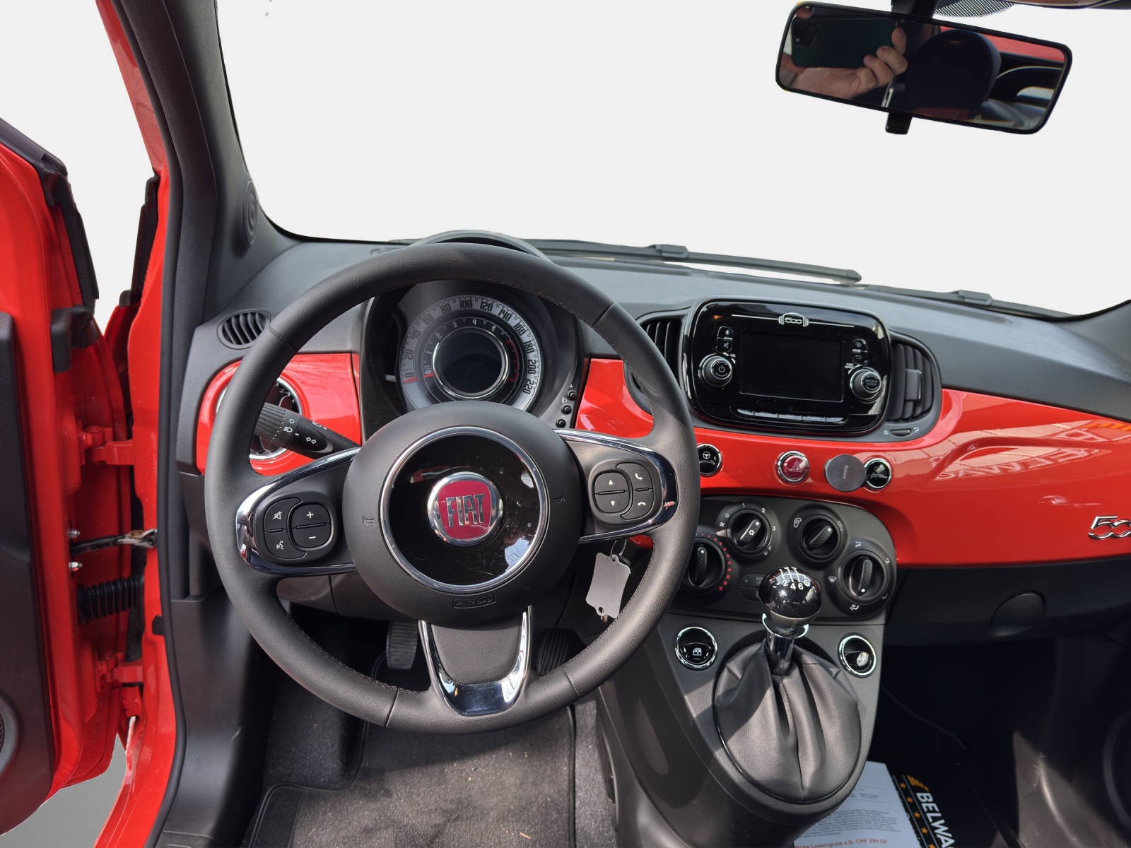 FIAT 500 C 1.0/70 Hybrid Cult-image-12