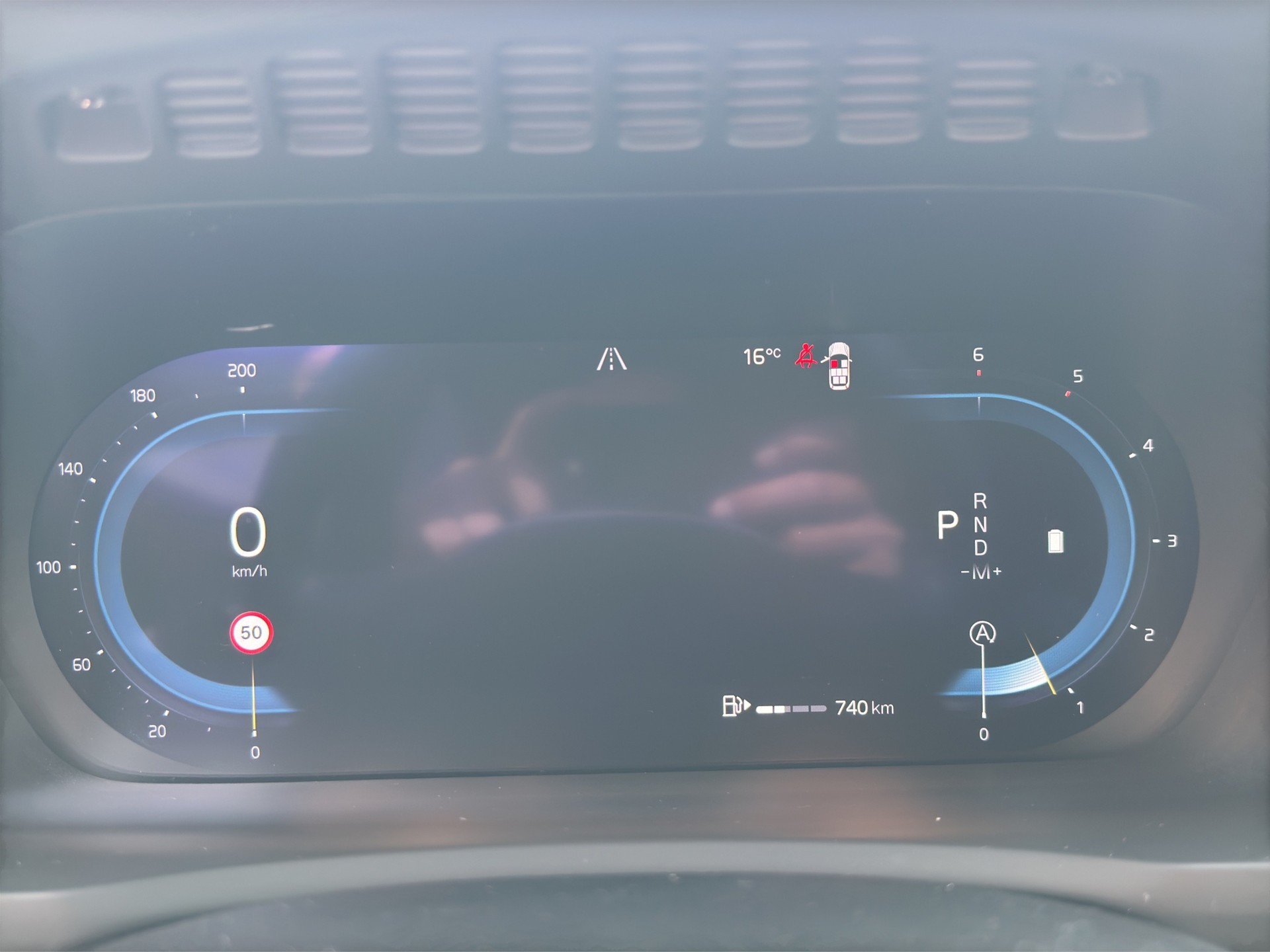 VOLVO XC90 B5 Diesel Mild Hybrid AWD Plus Bright Geartronic 7Pl.-image-11
