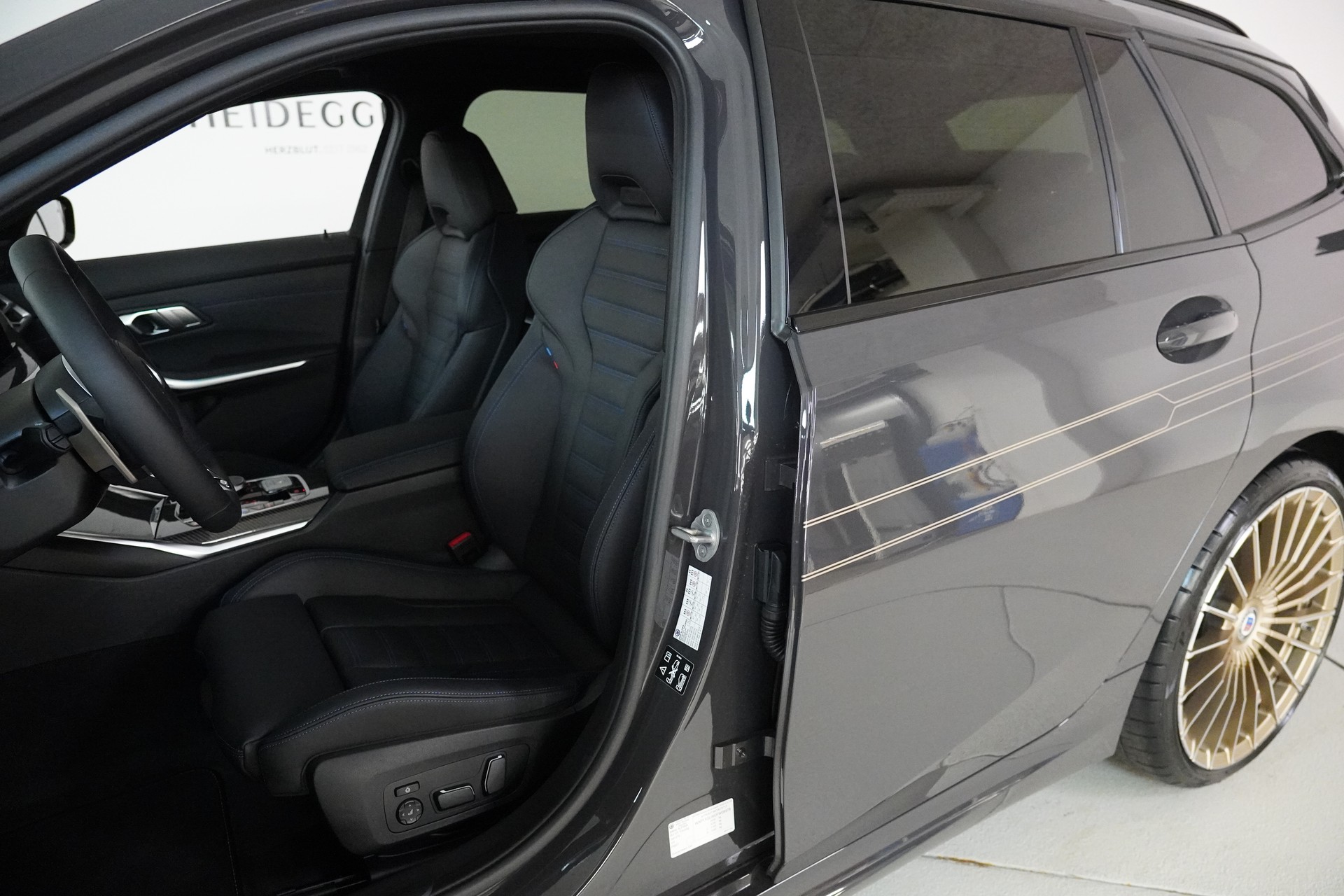 BMW-ALPINA B3 BiTurbo Touring 3.0 xDrive GT Switch-Tronic-image-11