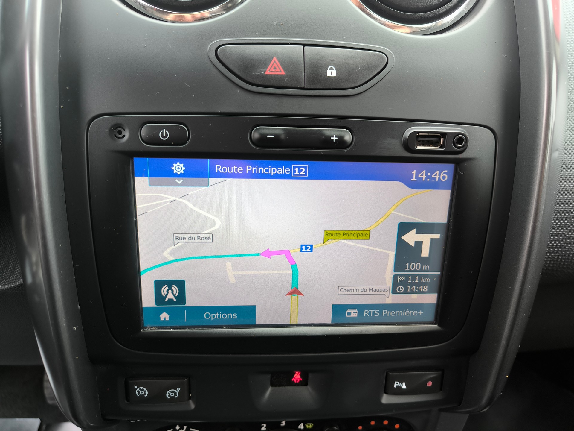 DACIA Duster 1.5 dCi Privilège 4x4-image-5