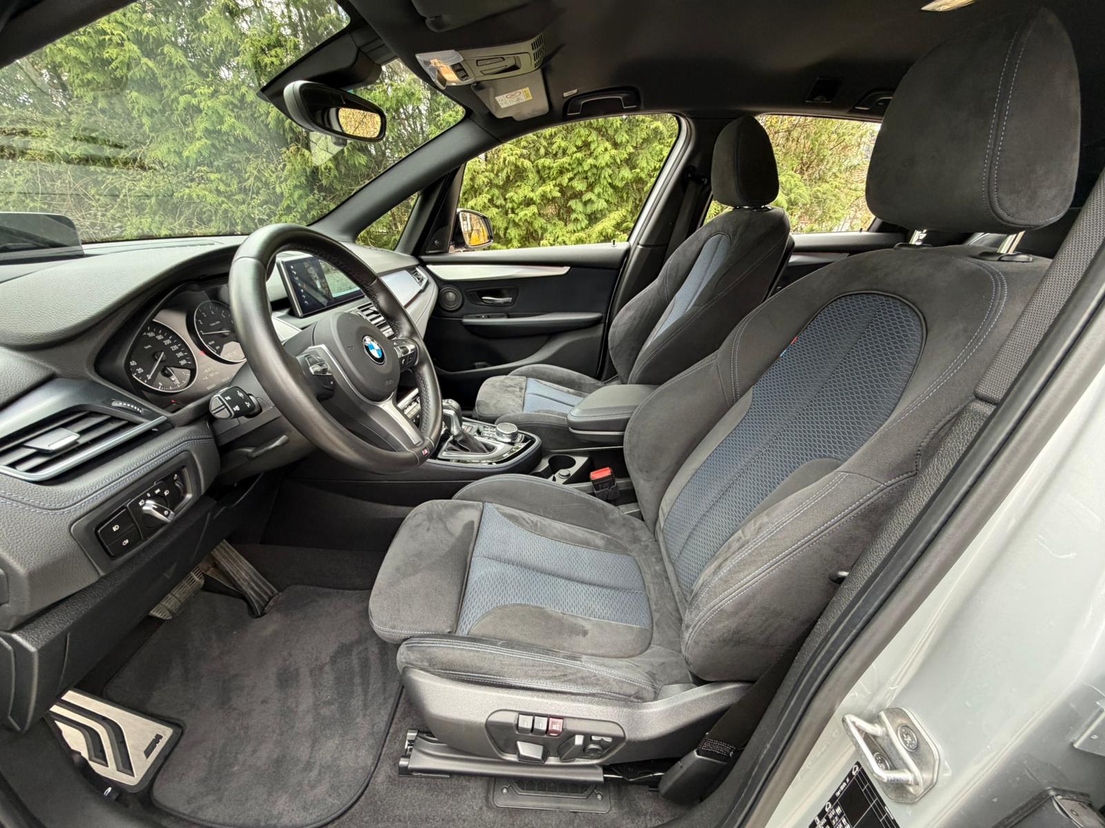 BMW 220i Active Tourer M Sport Steptronic-image-9