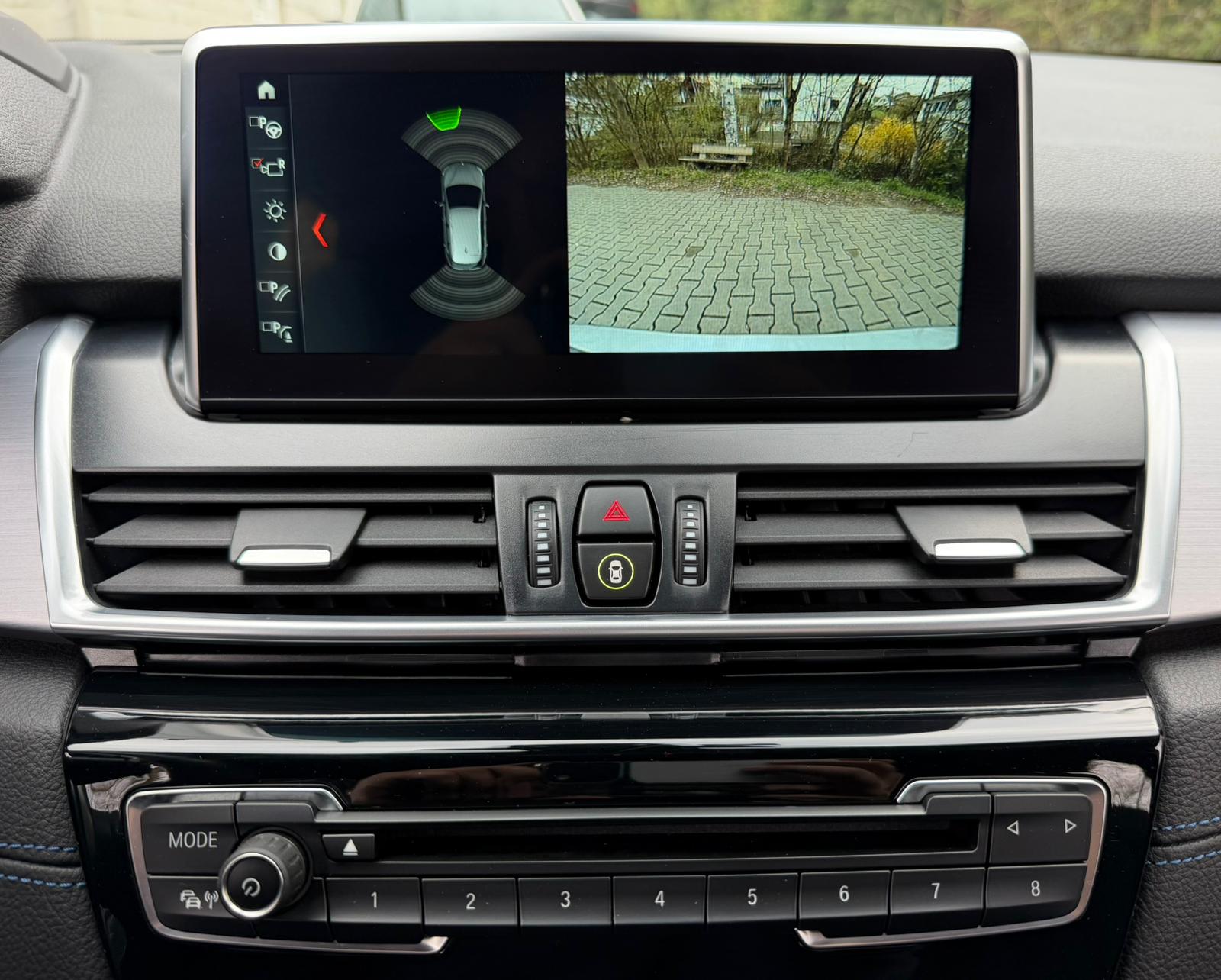 BMW 220i Active Tourer M Sport Steptronic-image-25