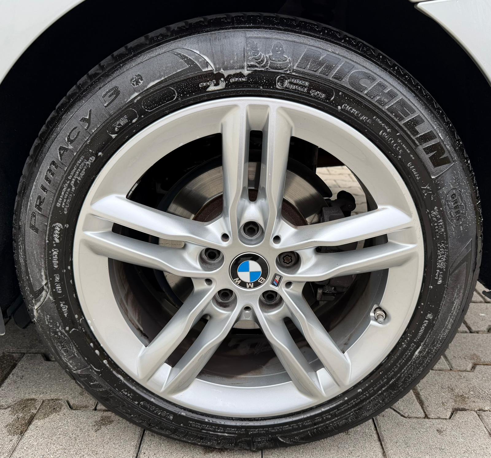 BMW 220i Active Tourer M Sport Steptronic-image-8