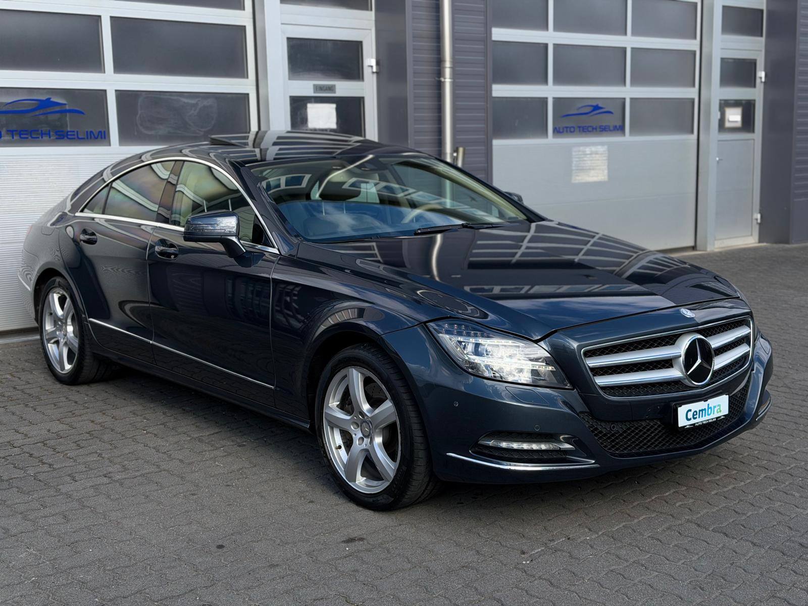 MERCEDES-BENZ CLS 350 CDI Executive 4Matic 7G-Tronic-showroom-element-2