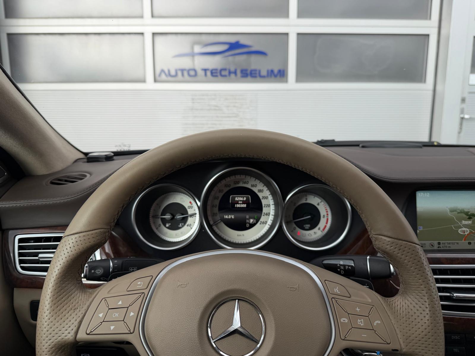MERCEDES-BENZ CLS 350 CDI Executive 4Matic 7G-Tronic-image-21