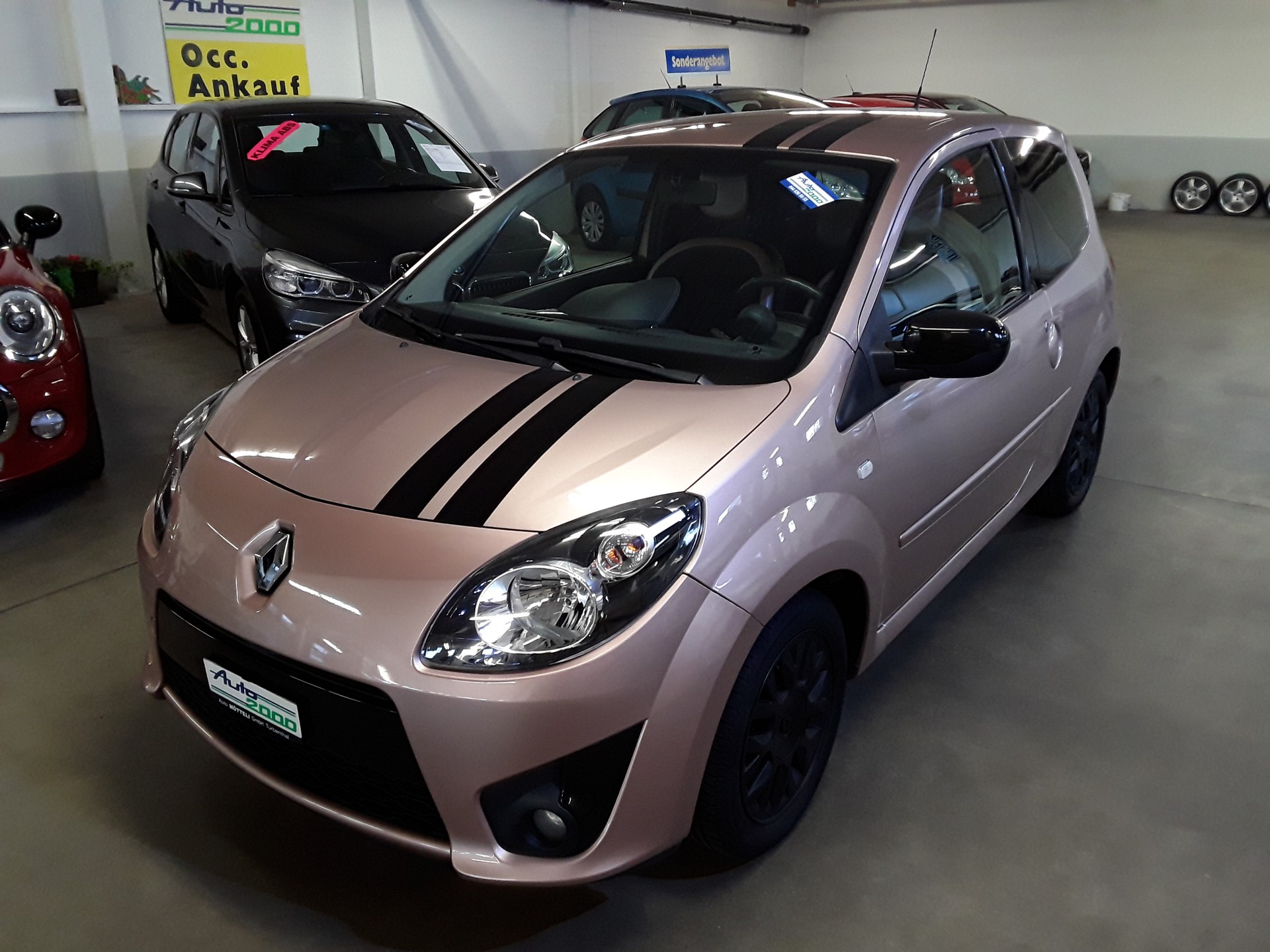 RENAULT Twingo 1.2 16V Miss Sixty-image-0