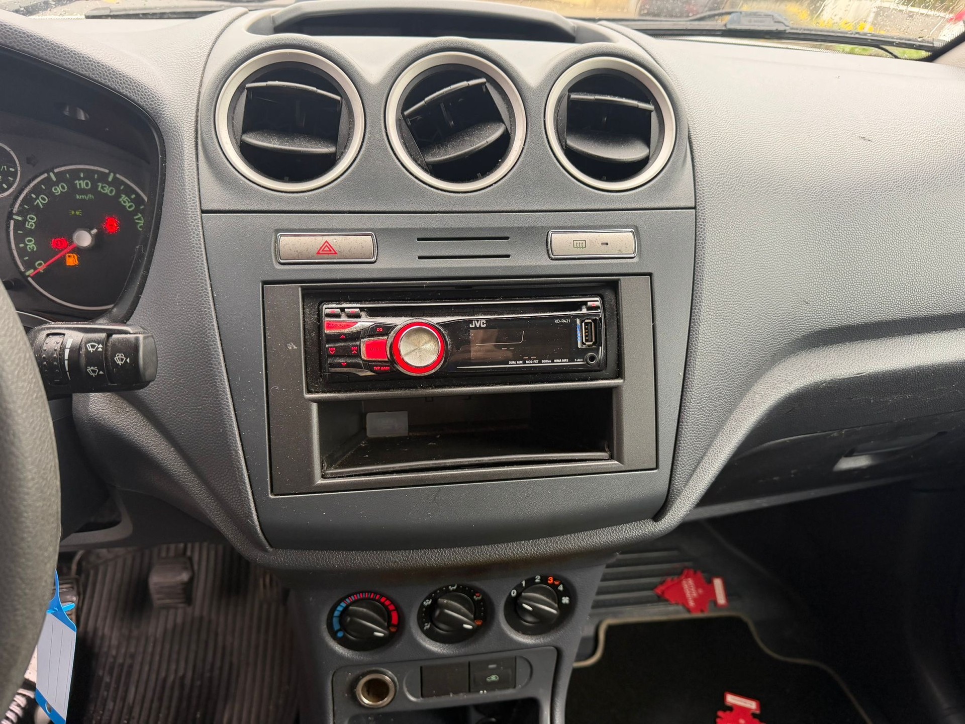 FORD Transit Connect Van T230 1.8 TDCi L Trend-image-10