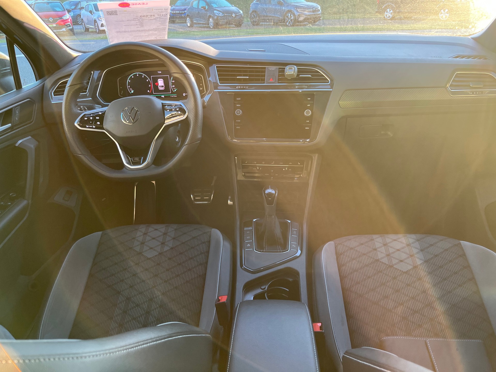 VW Tiguan 1.5TSI R-LINE DSG-image-5