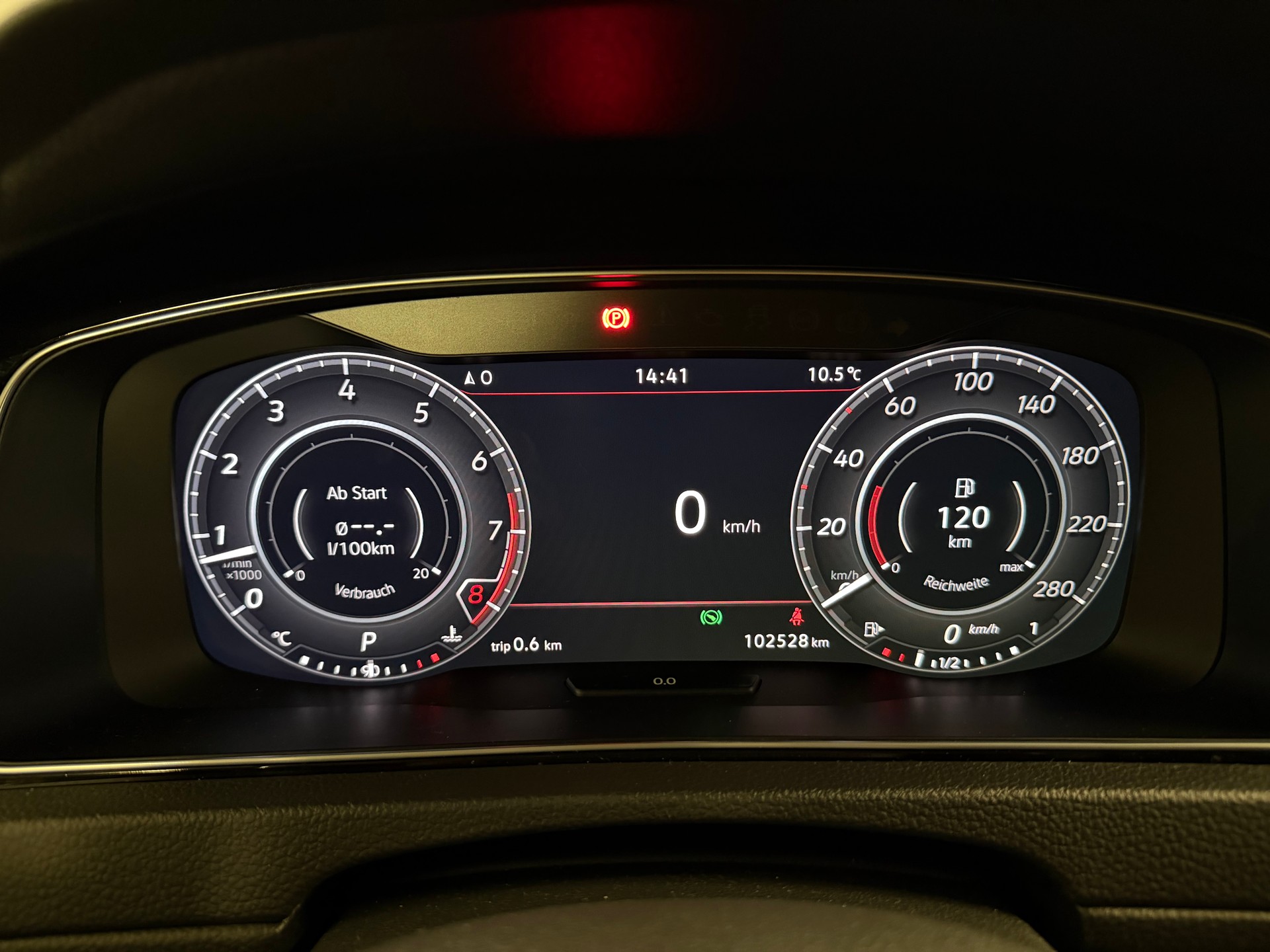 VW GOLF-image-19