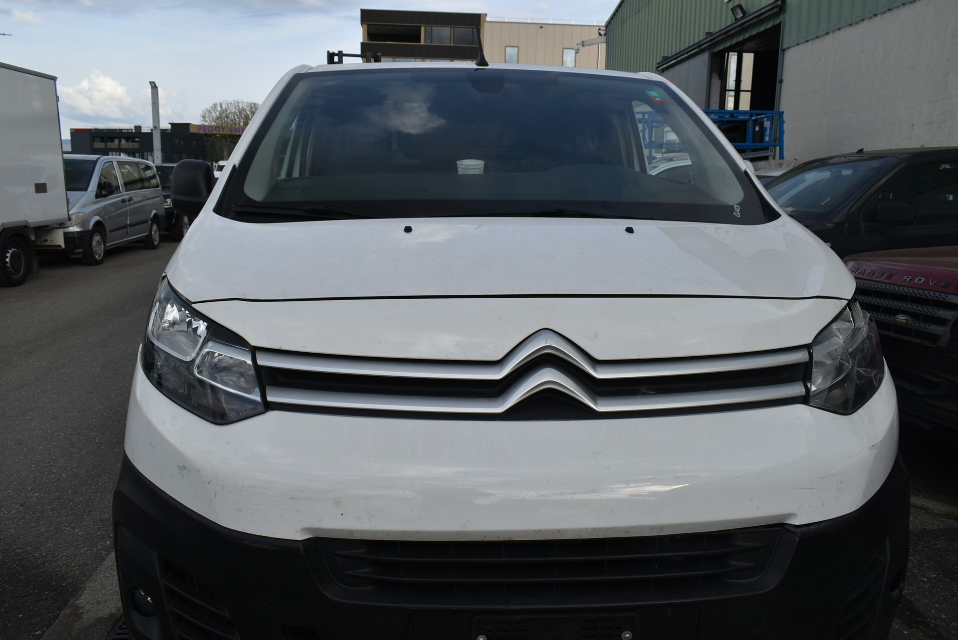 CITROEN Jumpy 2.0 BlueHDi 150 M Club-image-2
