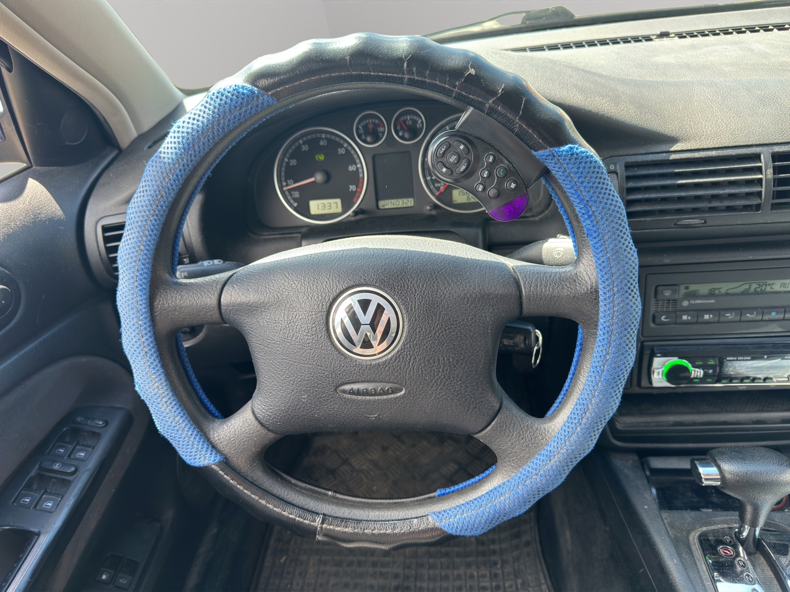 VW Passat Variant 2.0 Trendline-image-12