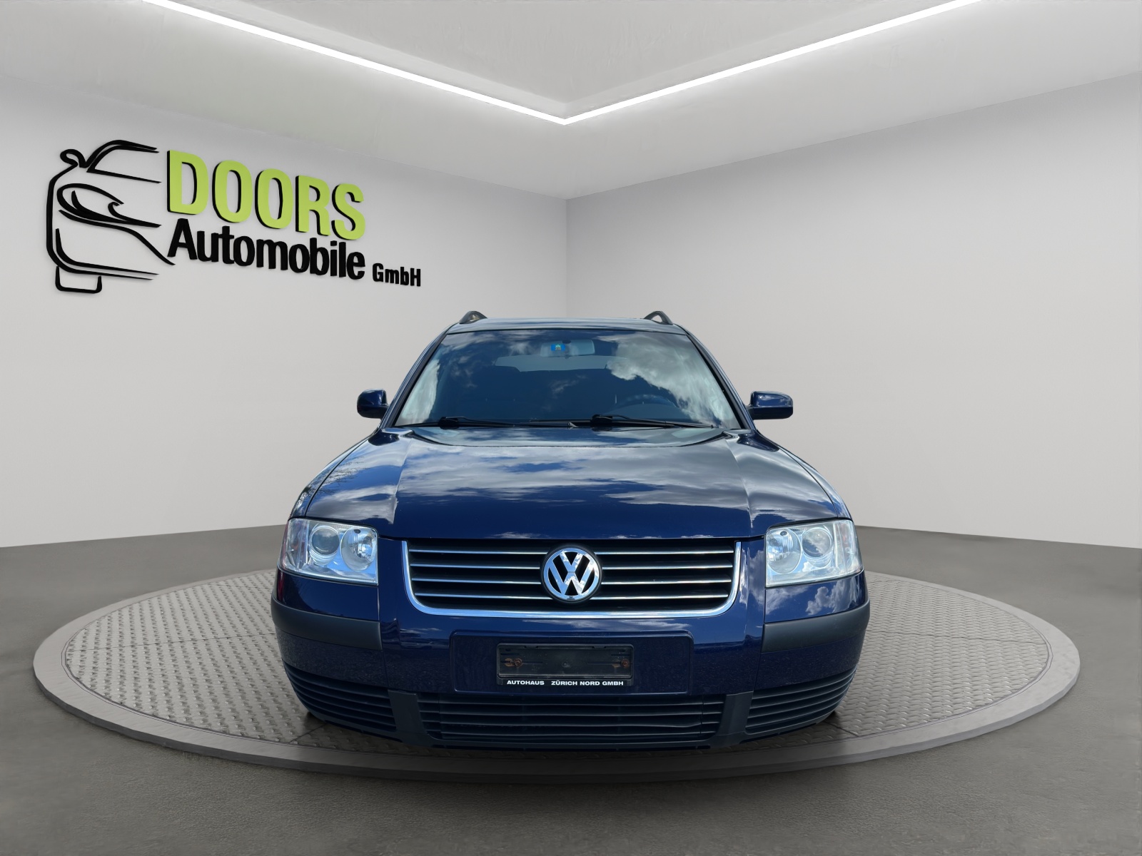 VW Passat Variant 2.0 Trendline-image-1