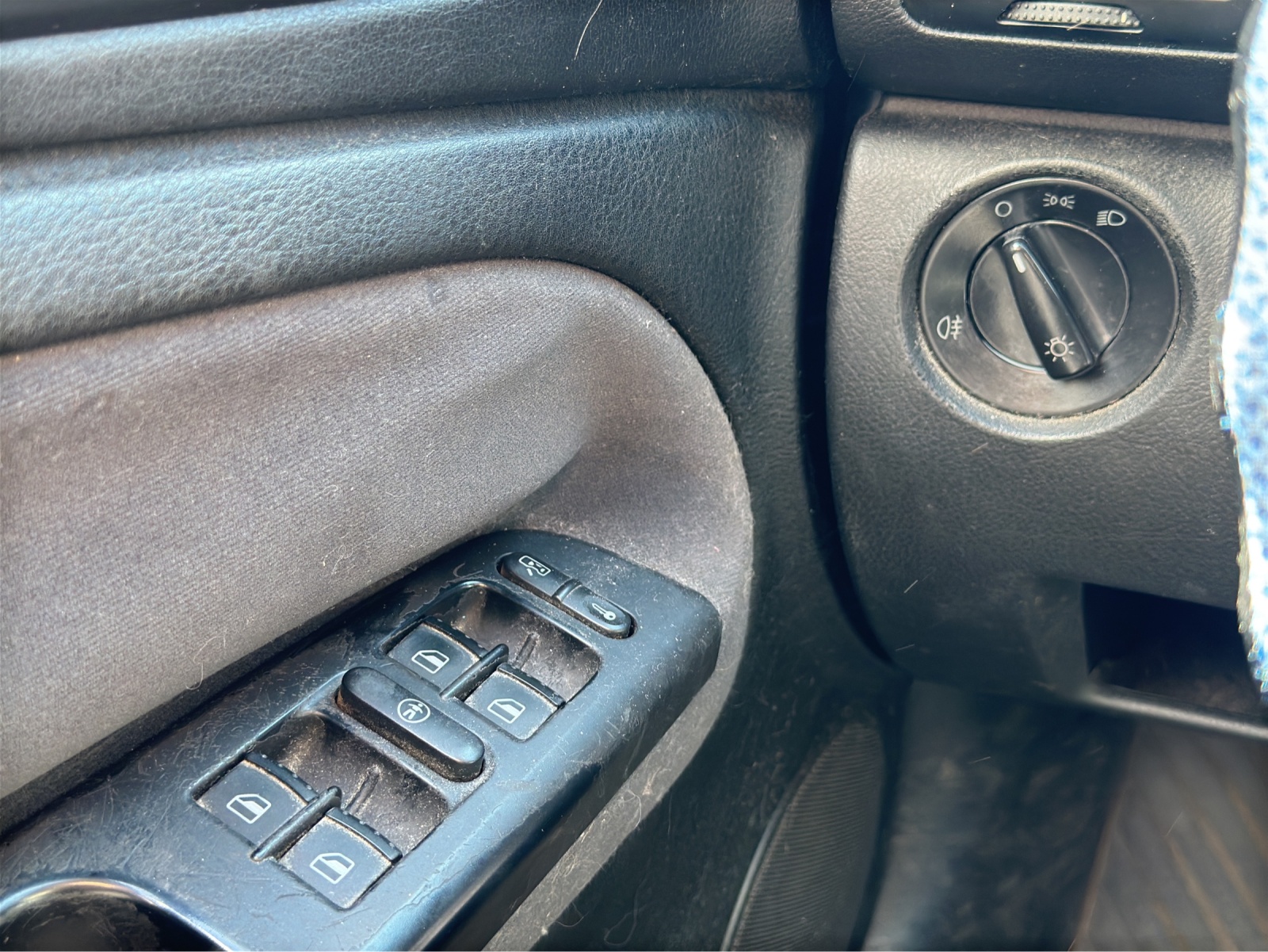 VW Passat Variant 2.0 Trendline-image-15