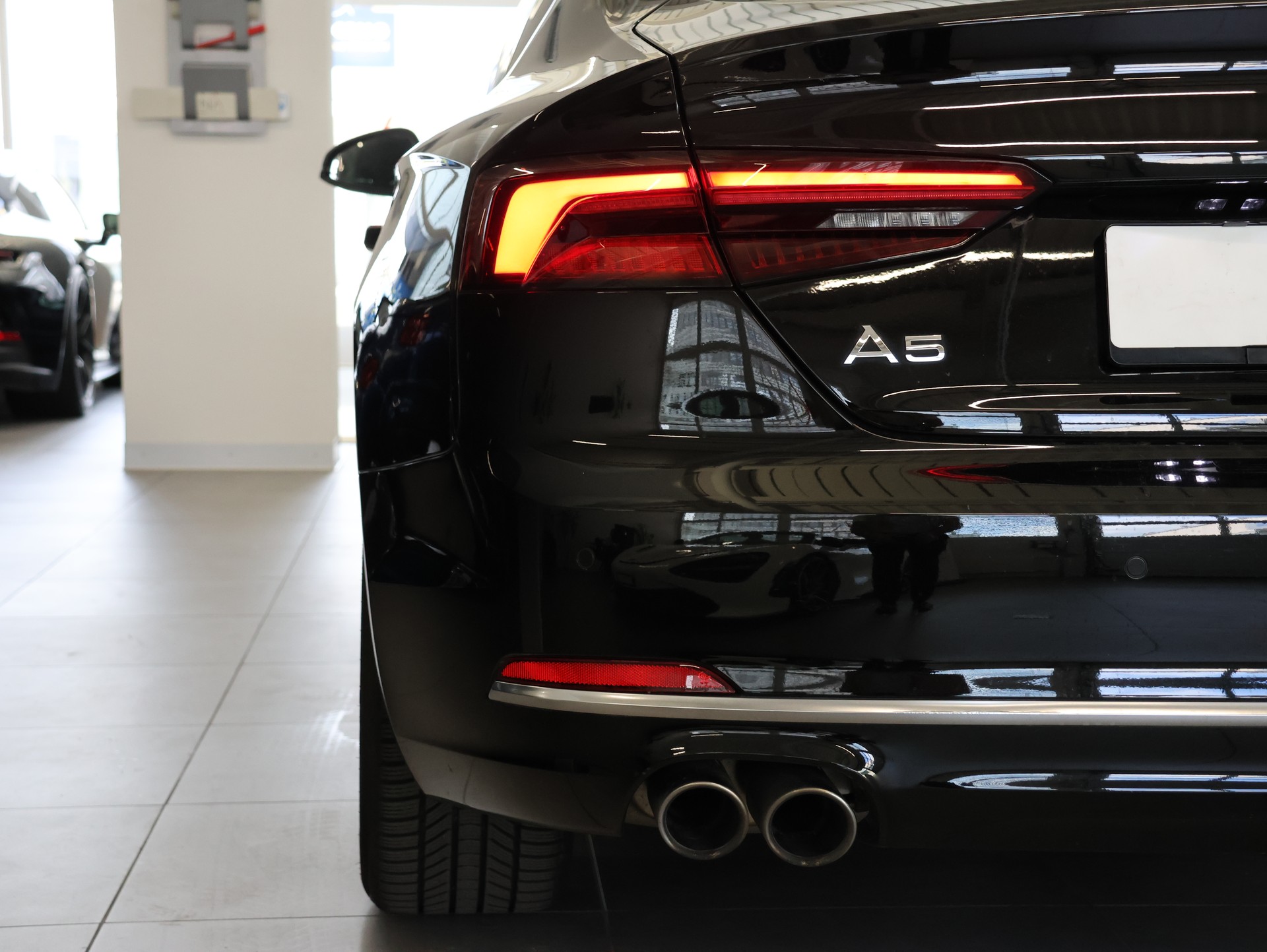 AUDI A5 Sportback 40 TDI quattro S-tronic *Keyless* *Rückfahrkamera* *Sitzheizung*-image-10