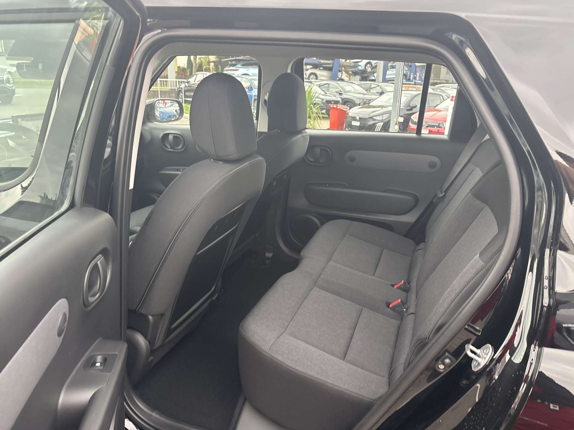 HYUNDAI Inster 42kWh Comfort Automat-image-5