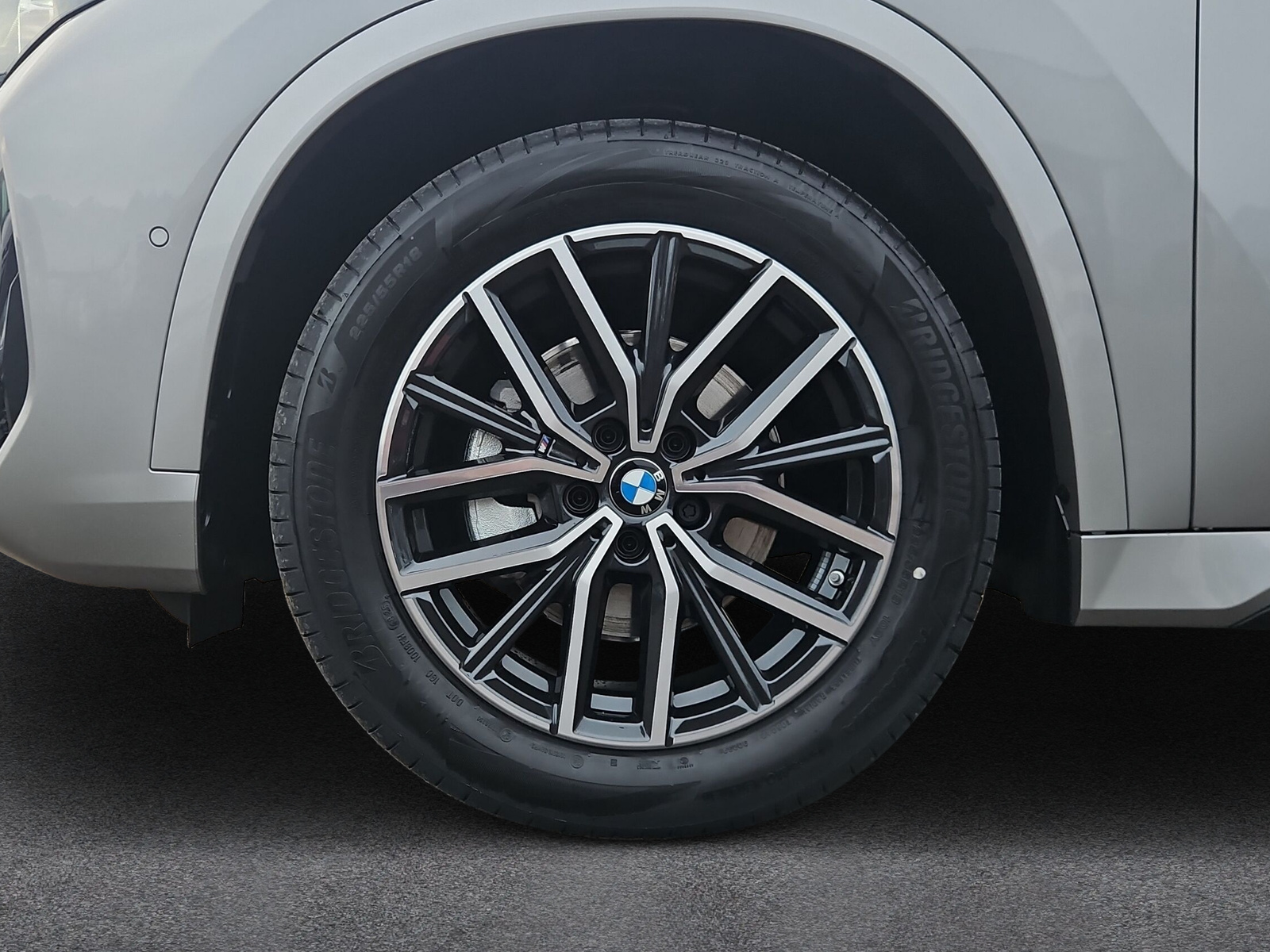 BMW X1 xDrive 20d 48V M Sport-image-4