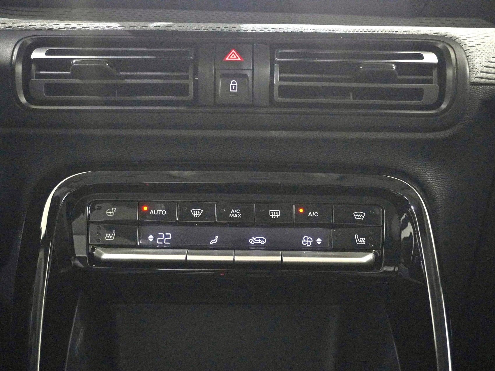 CITROEN C3 e-Max-image-14