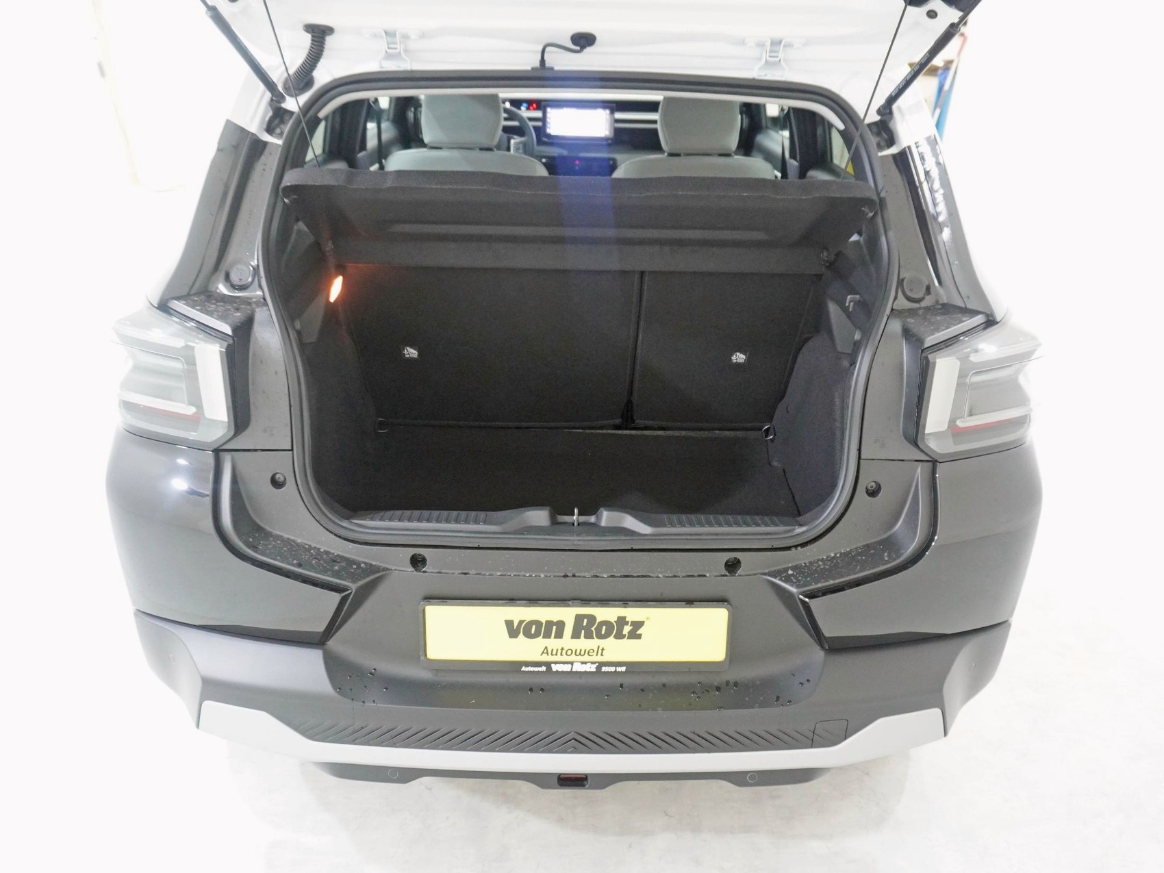 CITROEN C3 e-Max-image-18