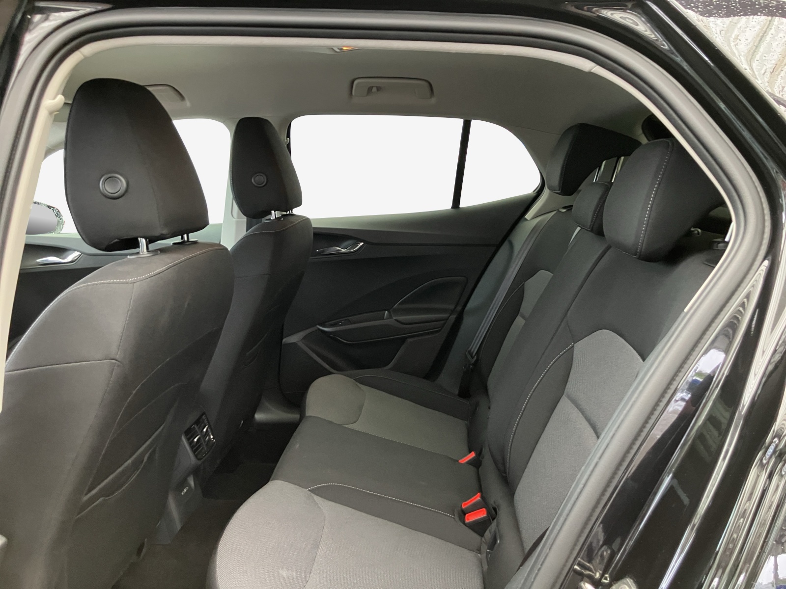 SKODA Fabia 1.0 TSI Ambition-image-11