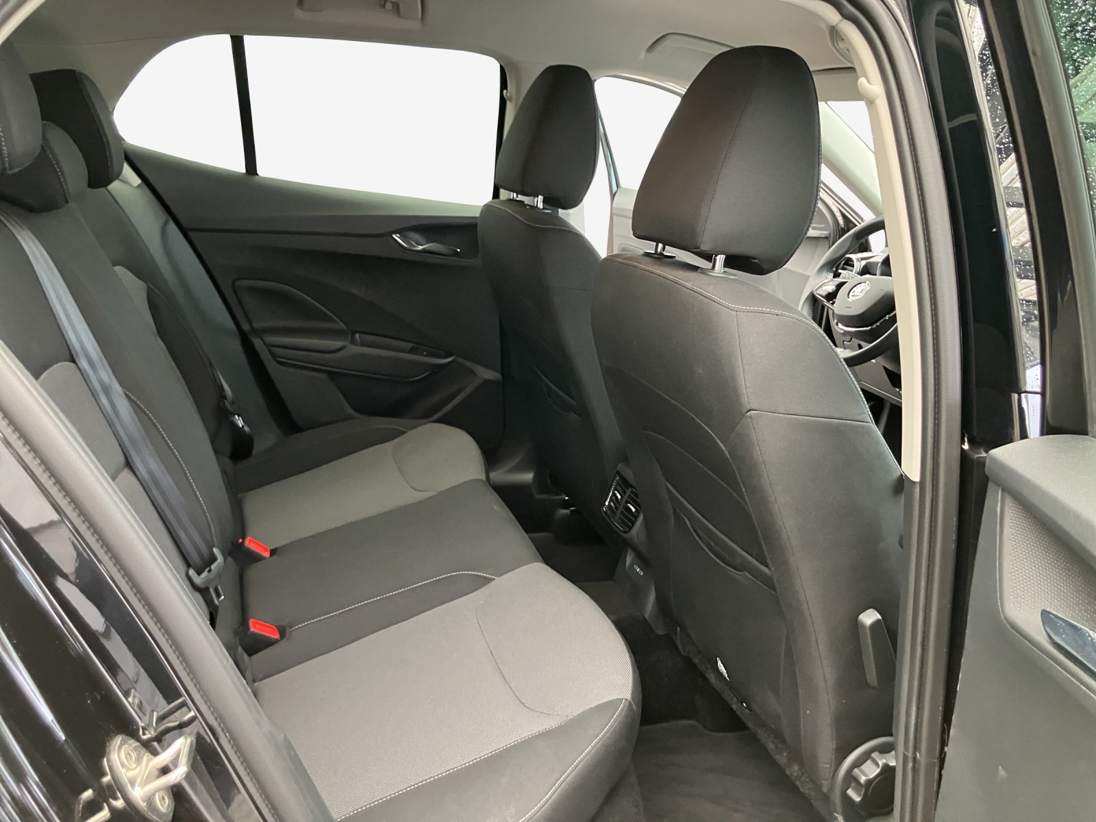 SKODA Fabia 1.0 TSI Ambition-image-13