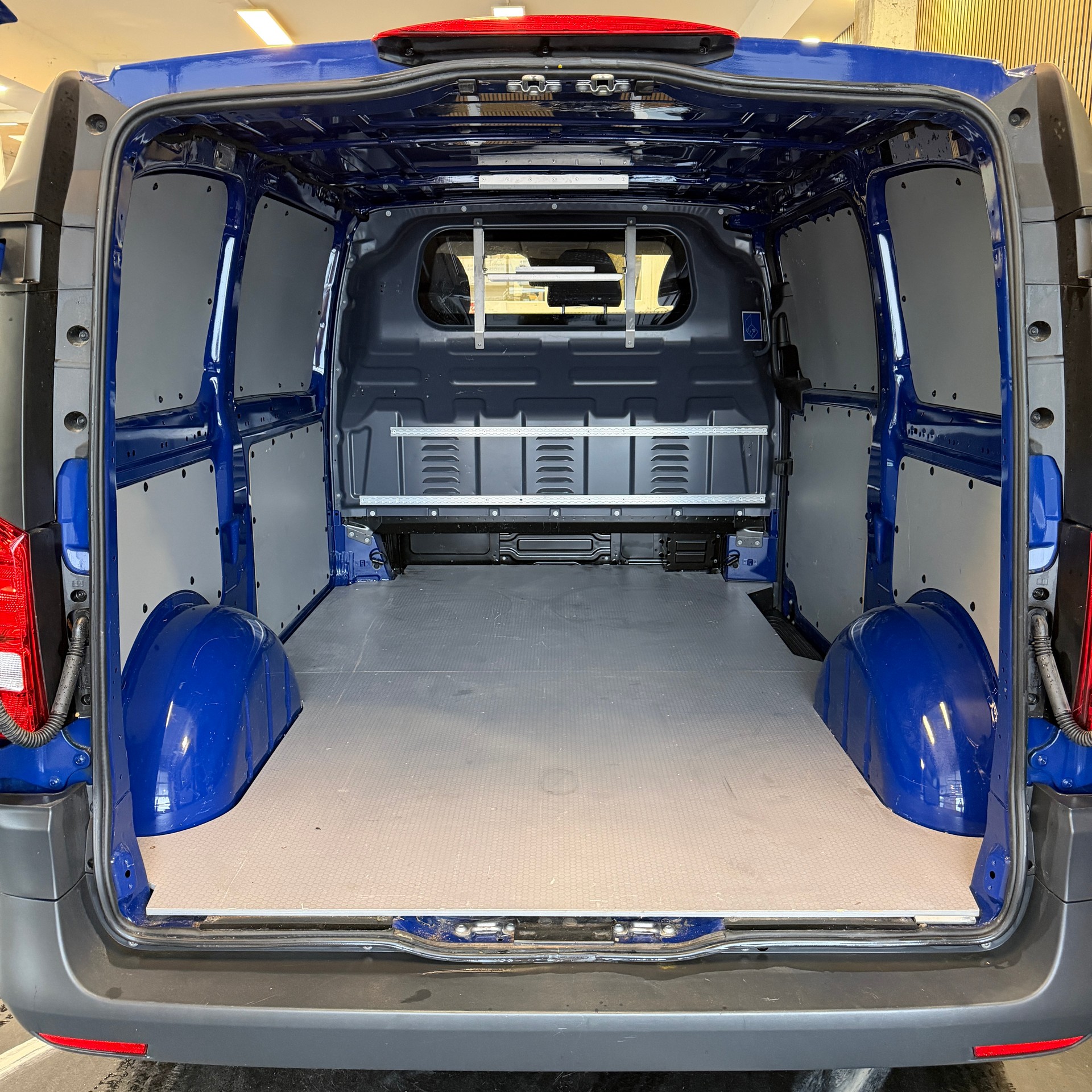 MERCEDES-BENZ Vito 116 CDI Mixto-image-4