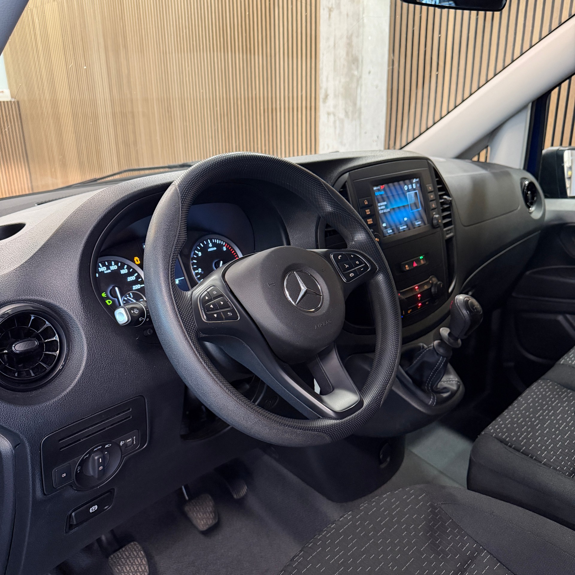 MERCEDES-BENZ Vito 116 CDI Mixto-image-11