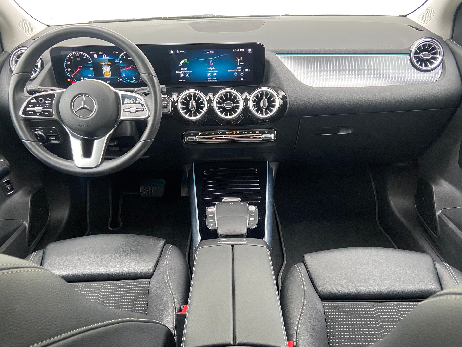MERCEDES-BENZ B 200 Night Star 7G-DCT-image-6