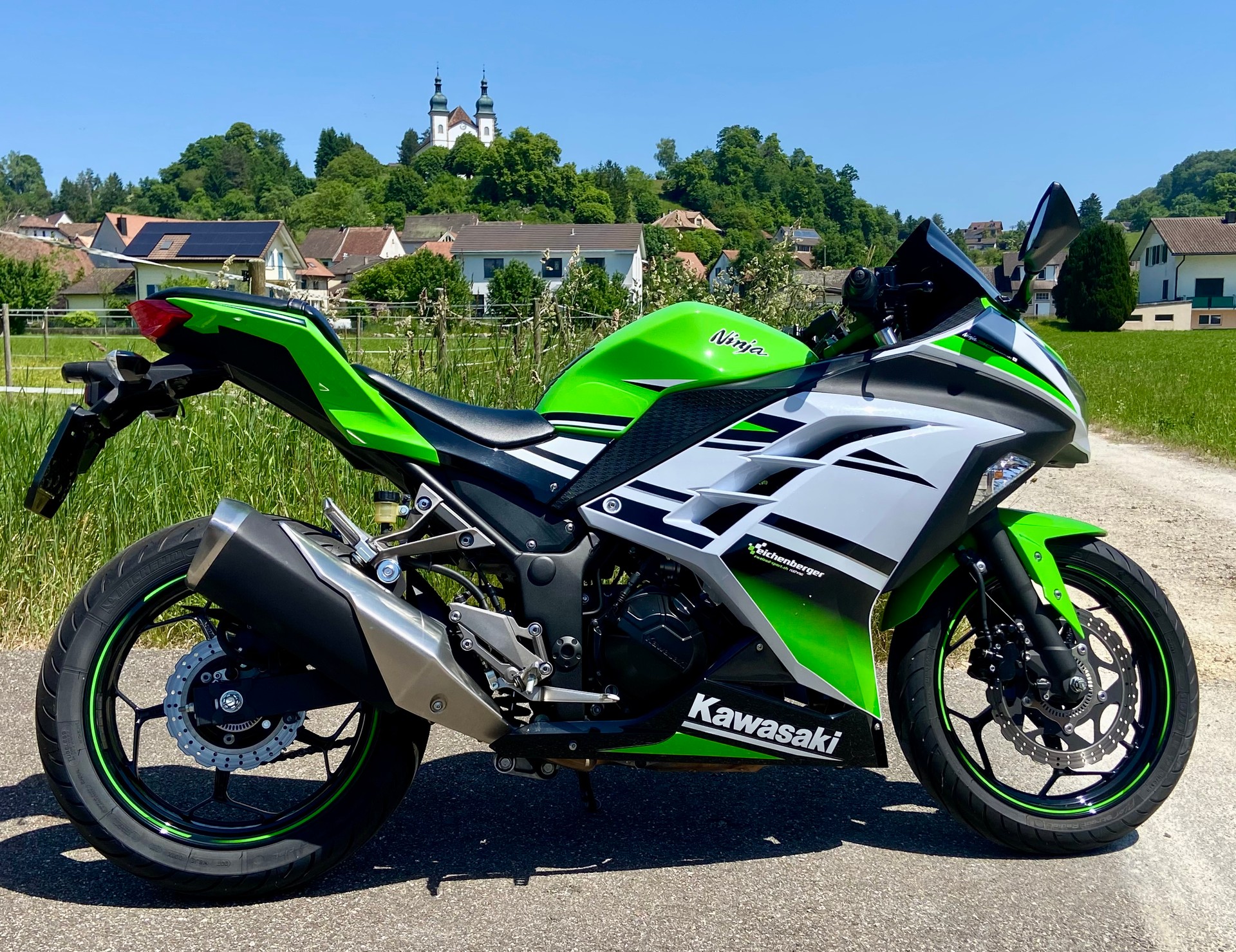 KAWASAKI Ninja 300 ABS