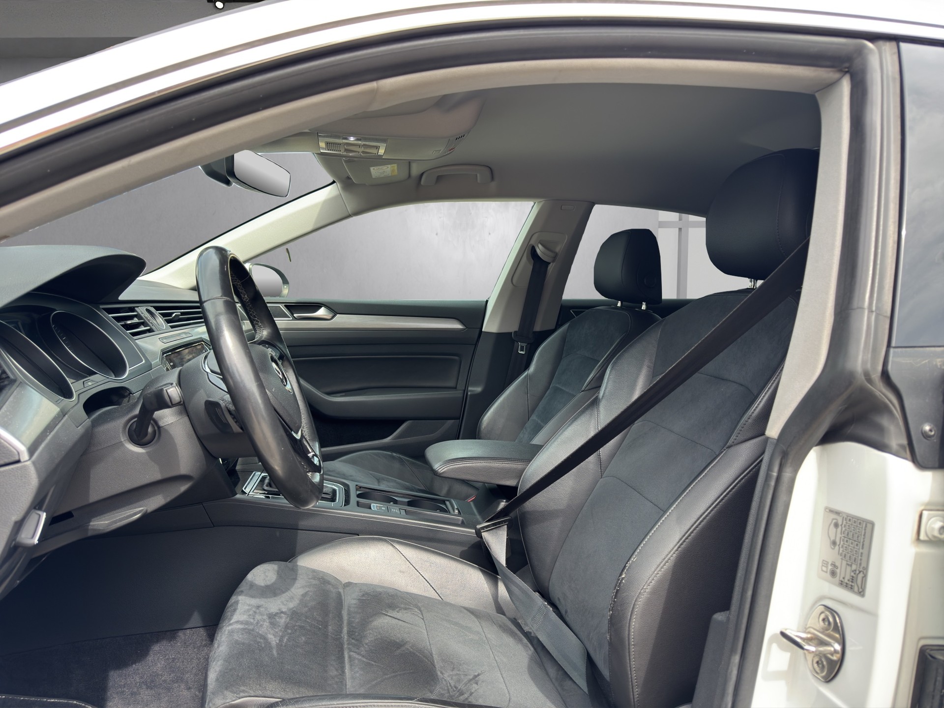 VW Arteon 1.5 TSI ACT DSG-image-8