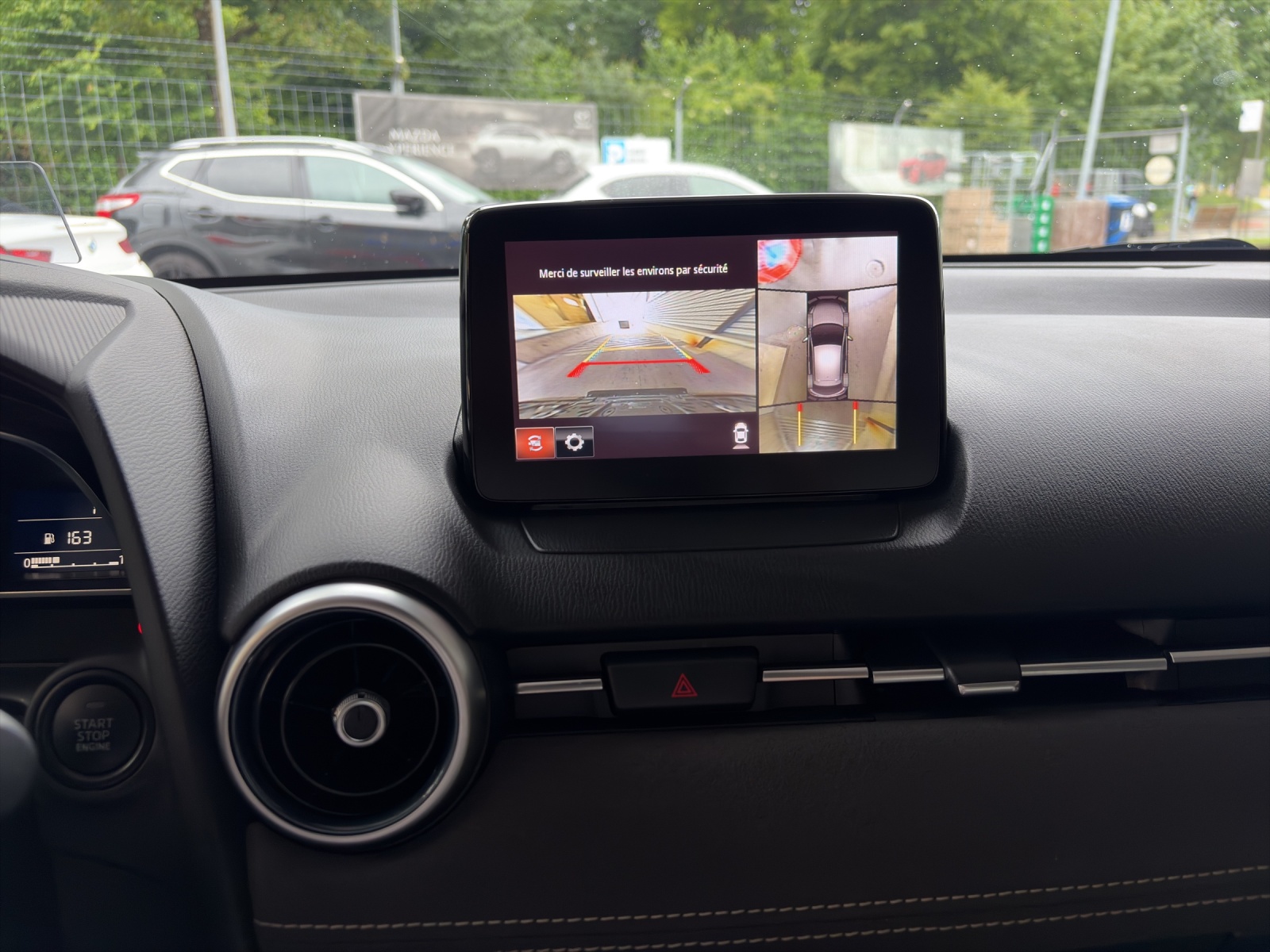 MAZDA 2 G 90 MHD Revolution-image-15