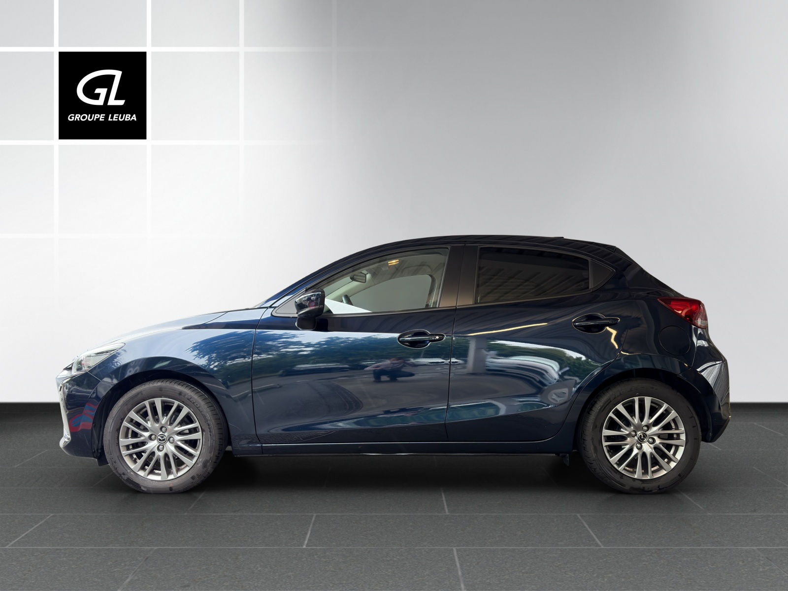 MAZDA 2 G 90 MHD Revolution-image-2