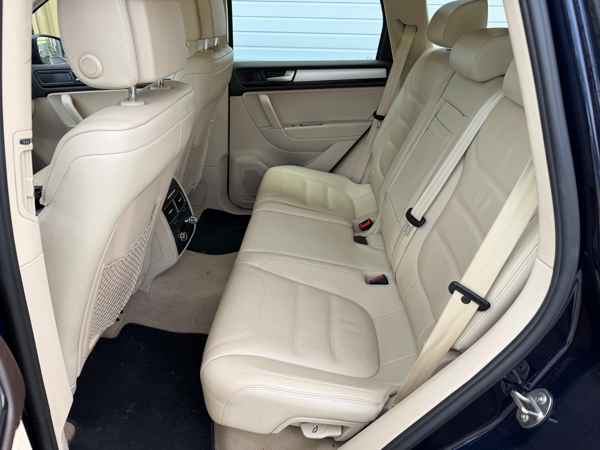 VW Touareg 3.0 TDI BMT Value Tiptronic-image-11