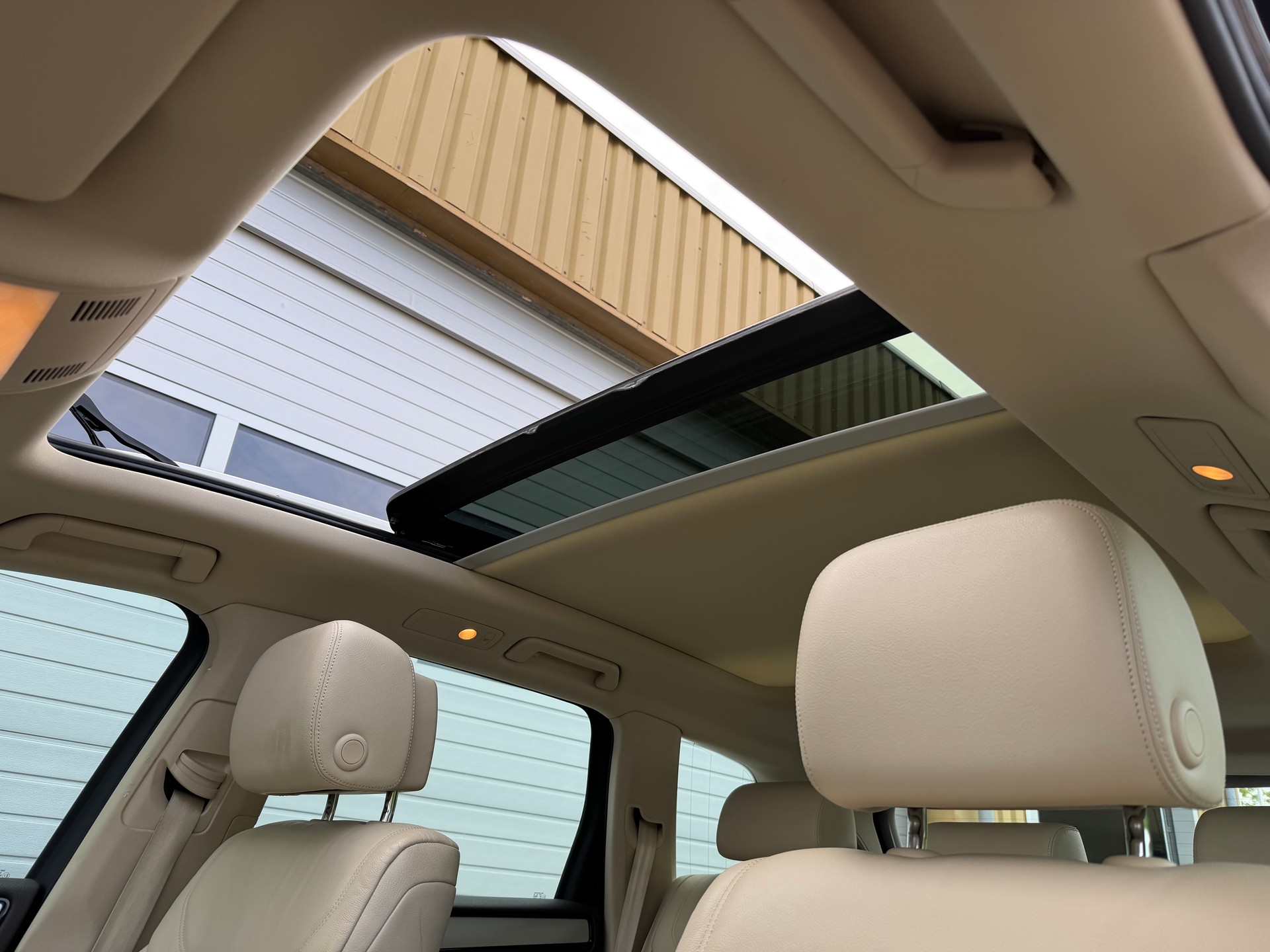 VW Touareg 3.0 TDI BMT Value Tiptronic-image-3