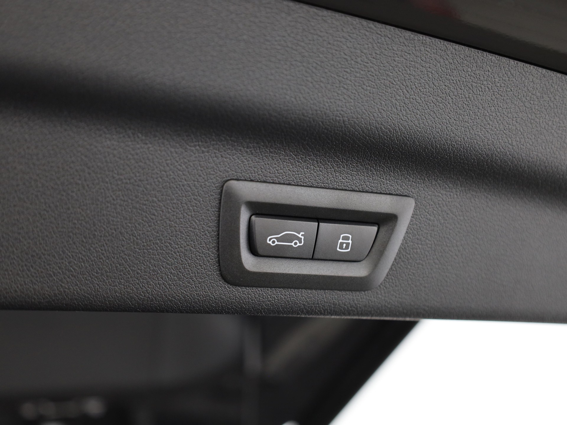 BMW X1 M35i-image-10
