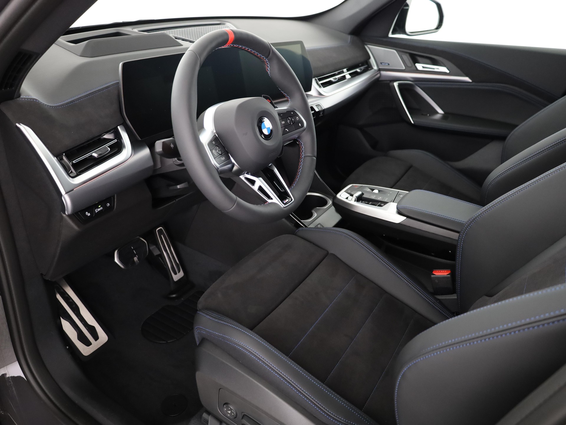 BMW X1 M35i-image-14