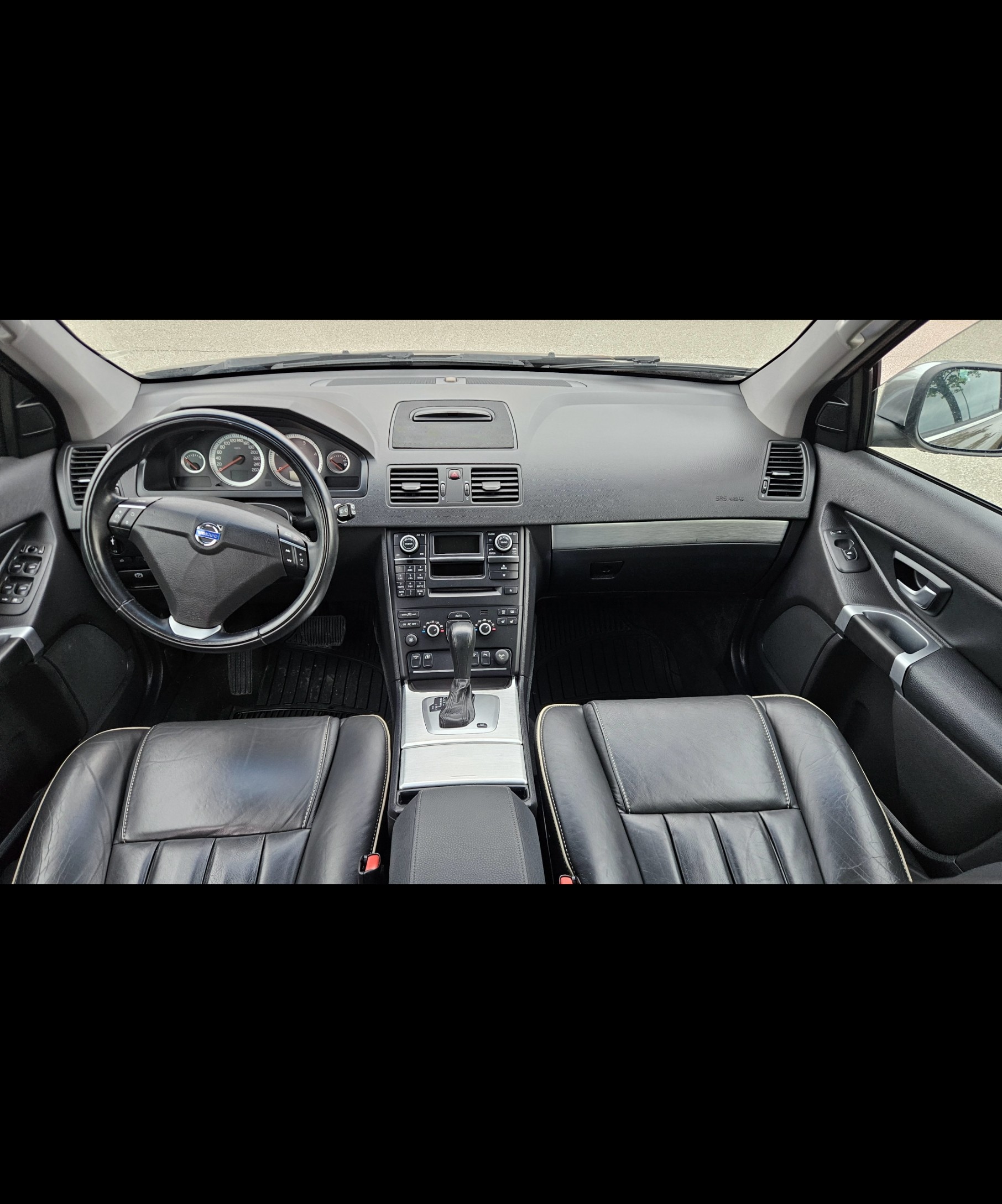 VOLVO 7 platz-image-0