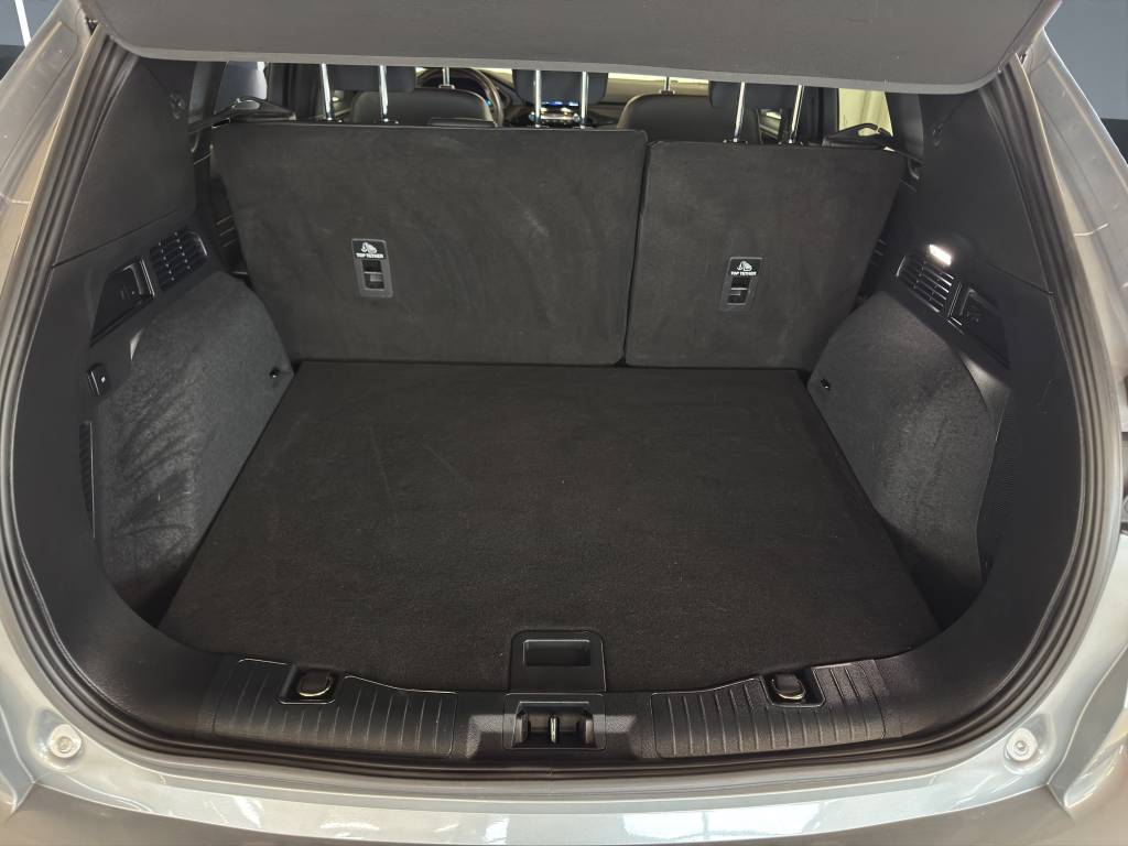 FORD Kuga 2.5 FHEV ST-Line X 4WD-image-11
