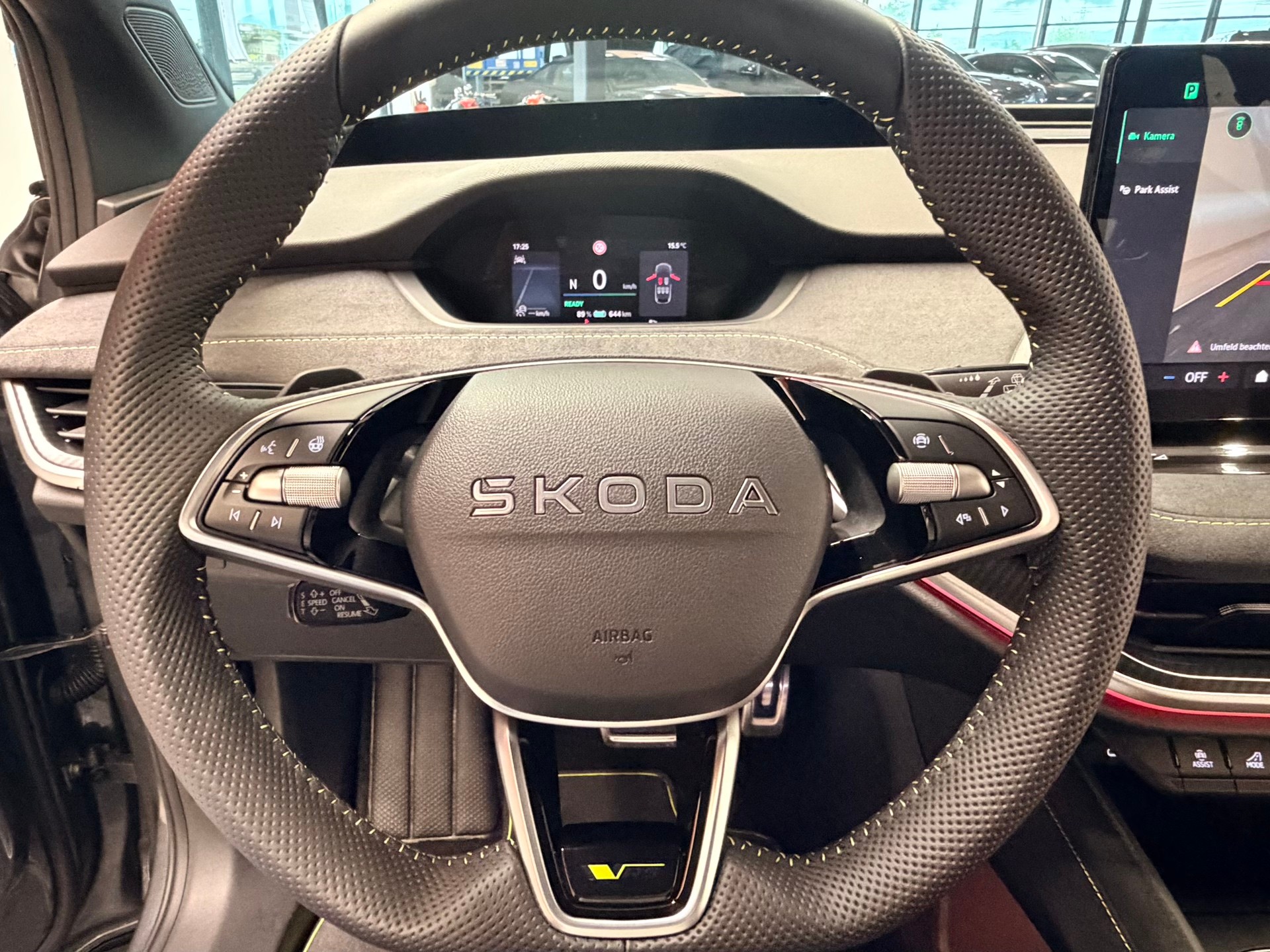 SKODA Elroq RS 4x4-image-26
