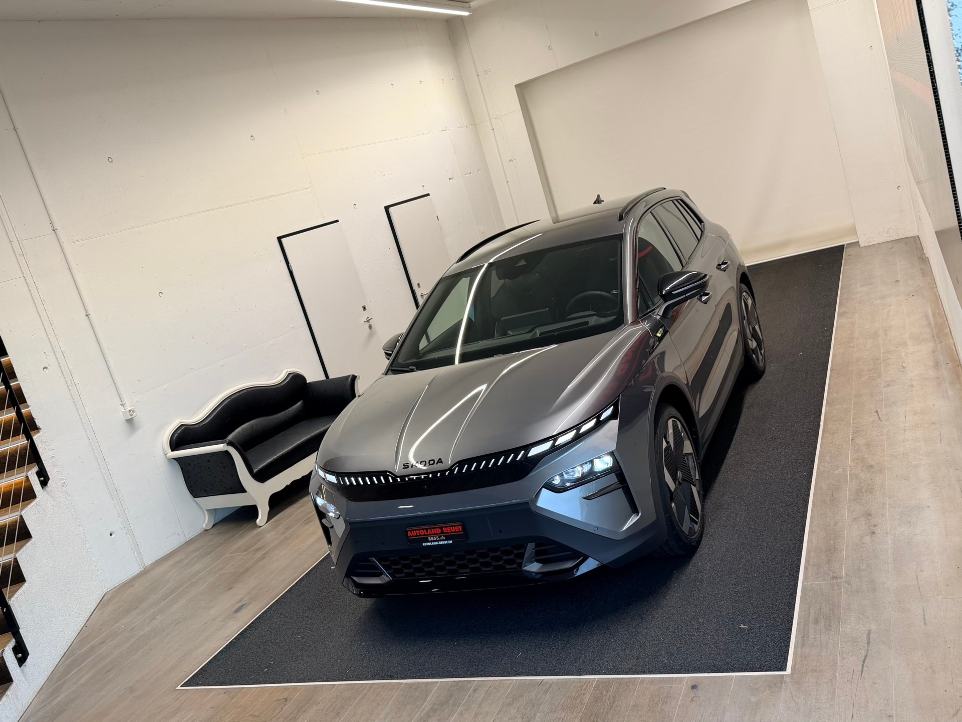 SKODA Elroq RS 4x4-image-3